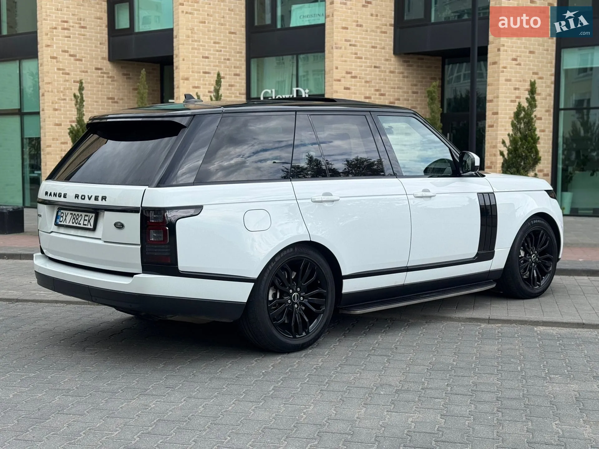 2016 Land Rover Range Rover - мініатюра 4