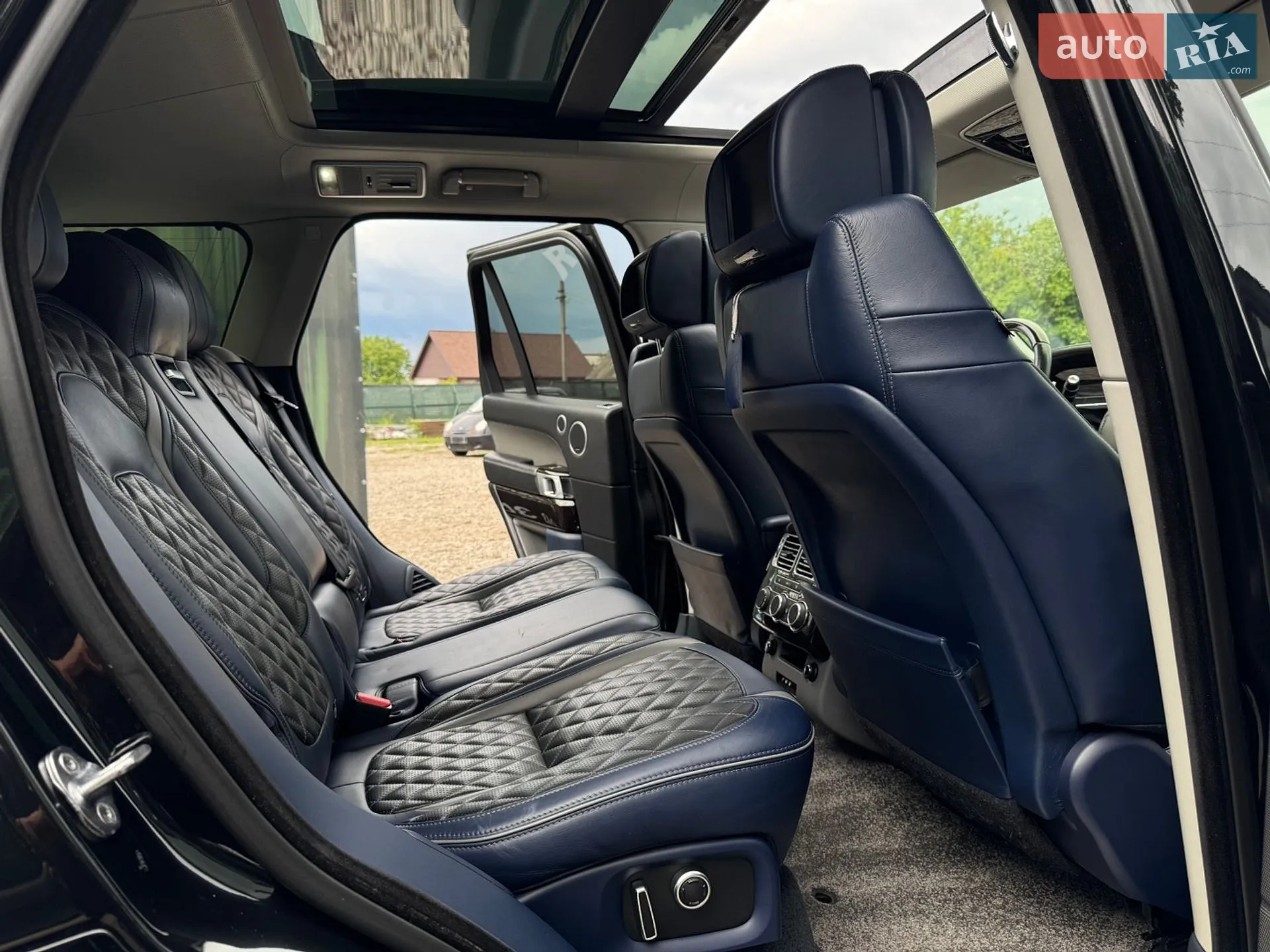 2015 Land Rover Range Rover - мініатюра 21