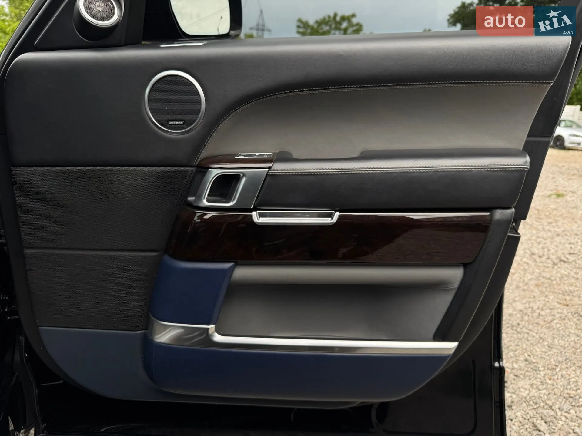 2015 Land Rover Range Rover - мініатюра 28