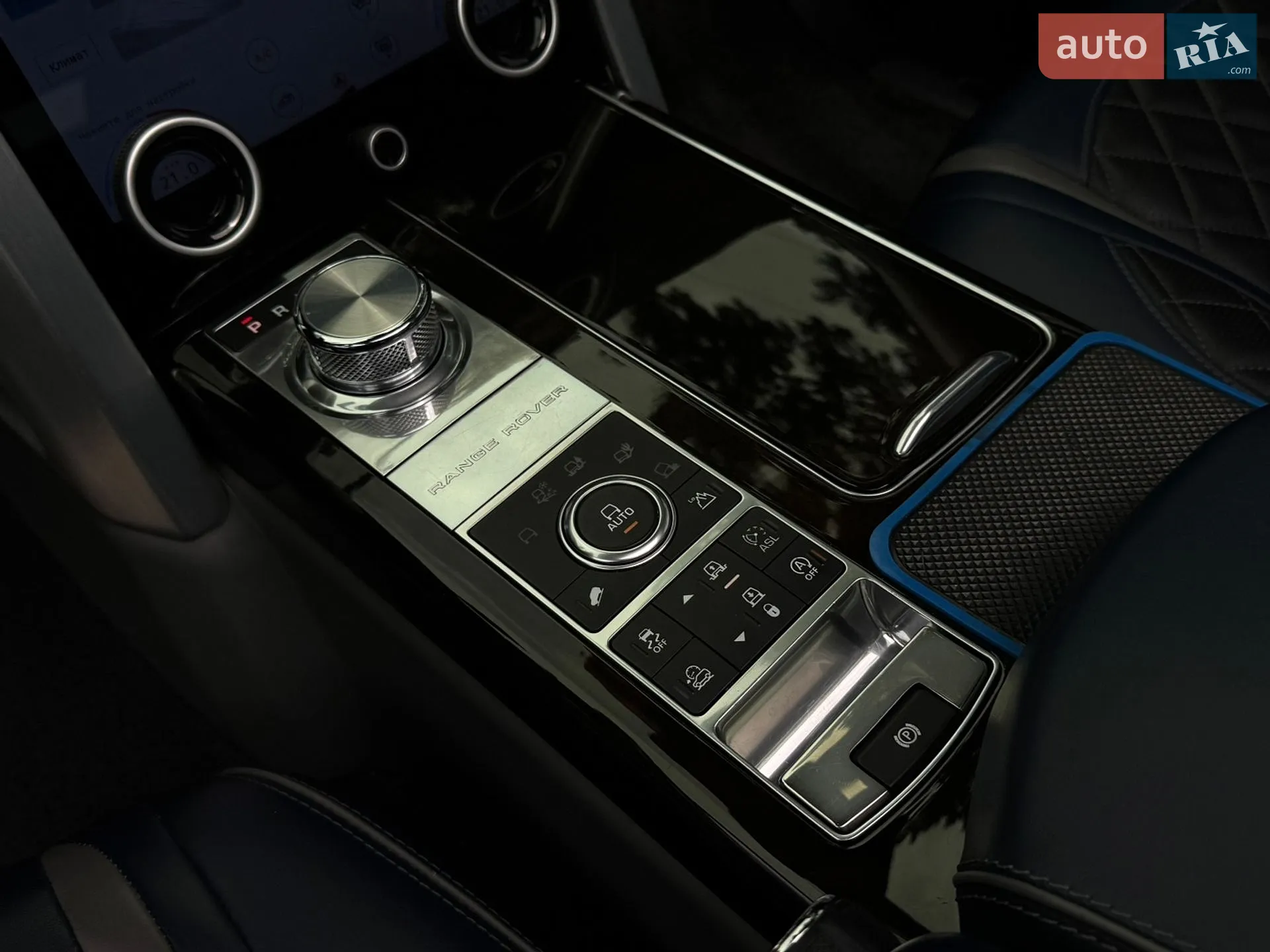 2015 Land Rover Range Rover - мініатюра 32