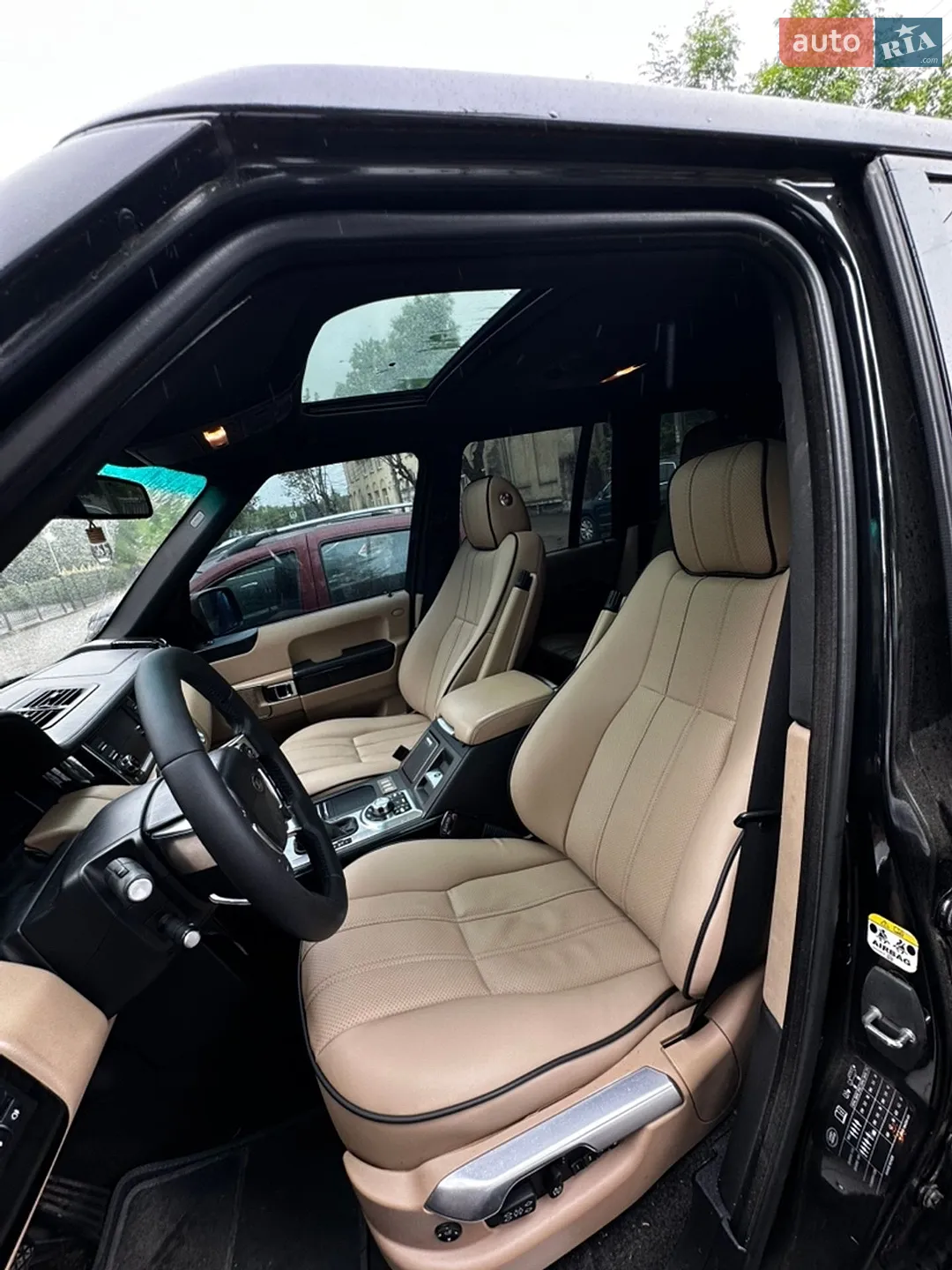2010 Land Rover Range Rover - мініатюра 10