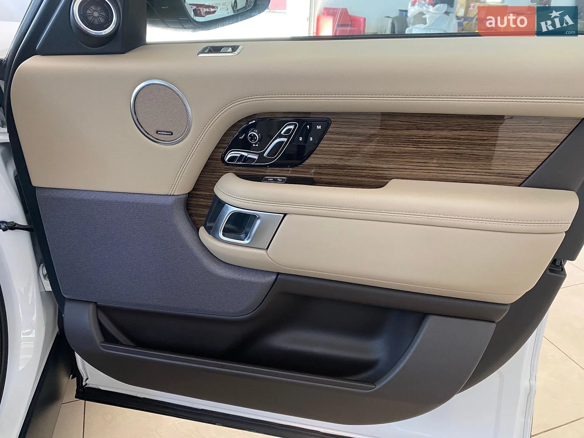2018 Land Rover Range Rover - мініатюра 48