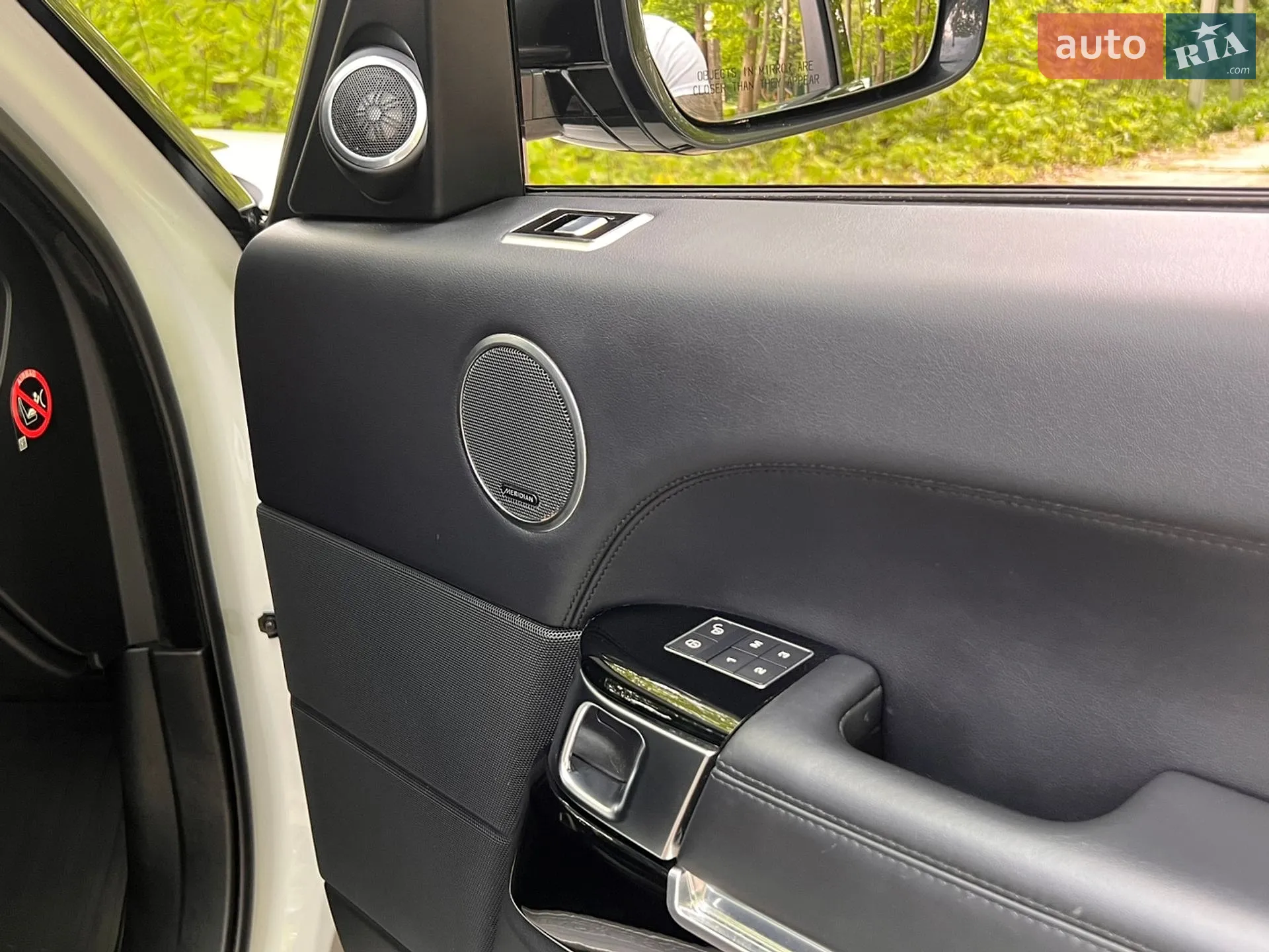2015 Land Rover Range Rover - мініатюра 48