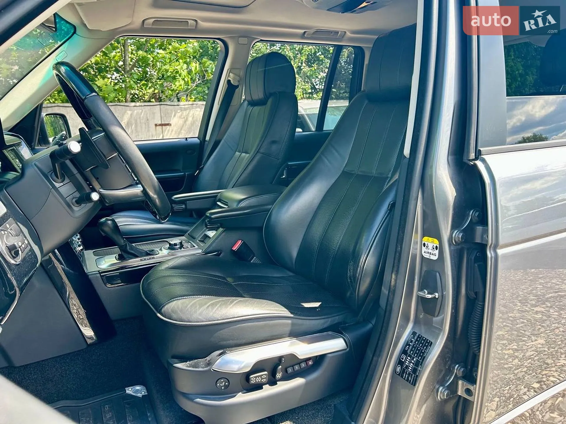 2011 Land Rover Range Rover - мініатюра 9