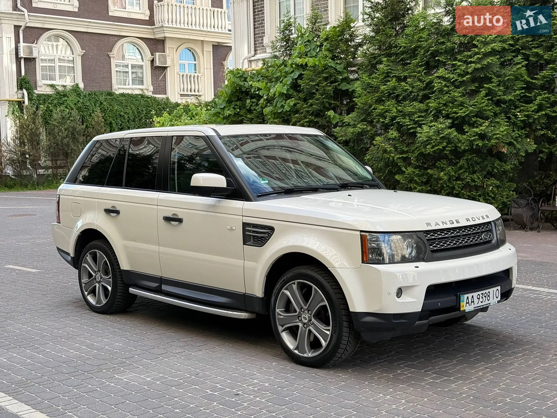 2010 Land Rover Range Rover - мініатюра 11