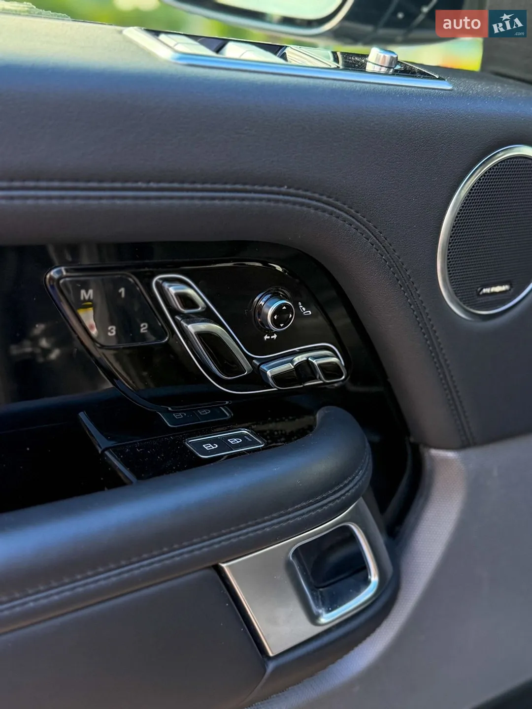 2021 Land Rover Range Rover - мініатюра 26