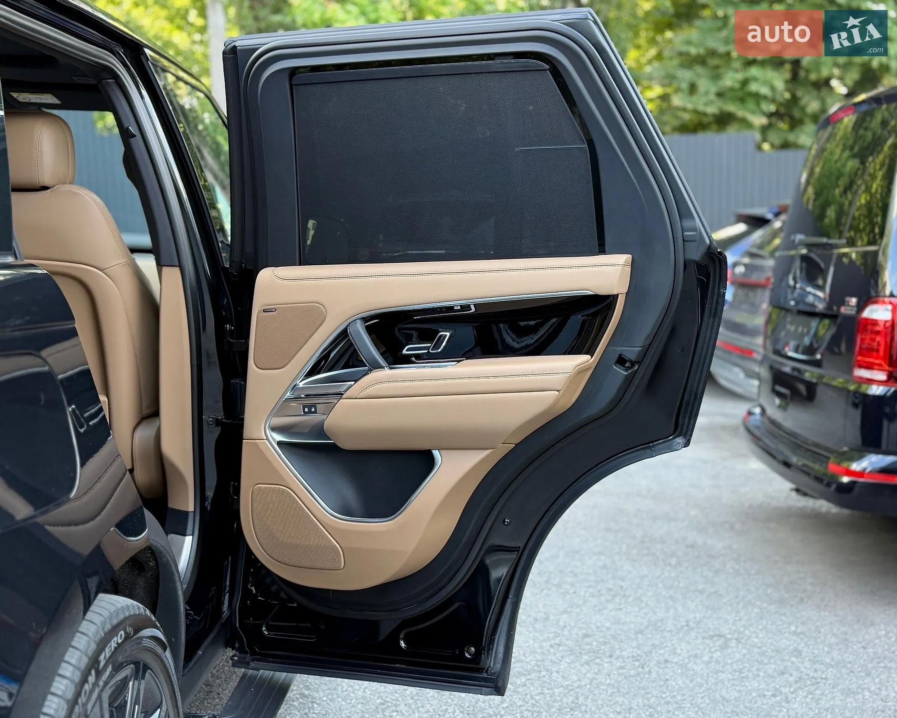 2023 Land Rover Range Rover - мініатюра 19