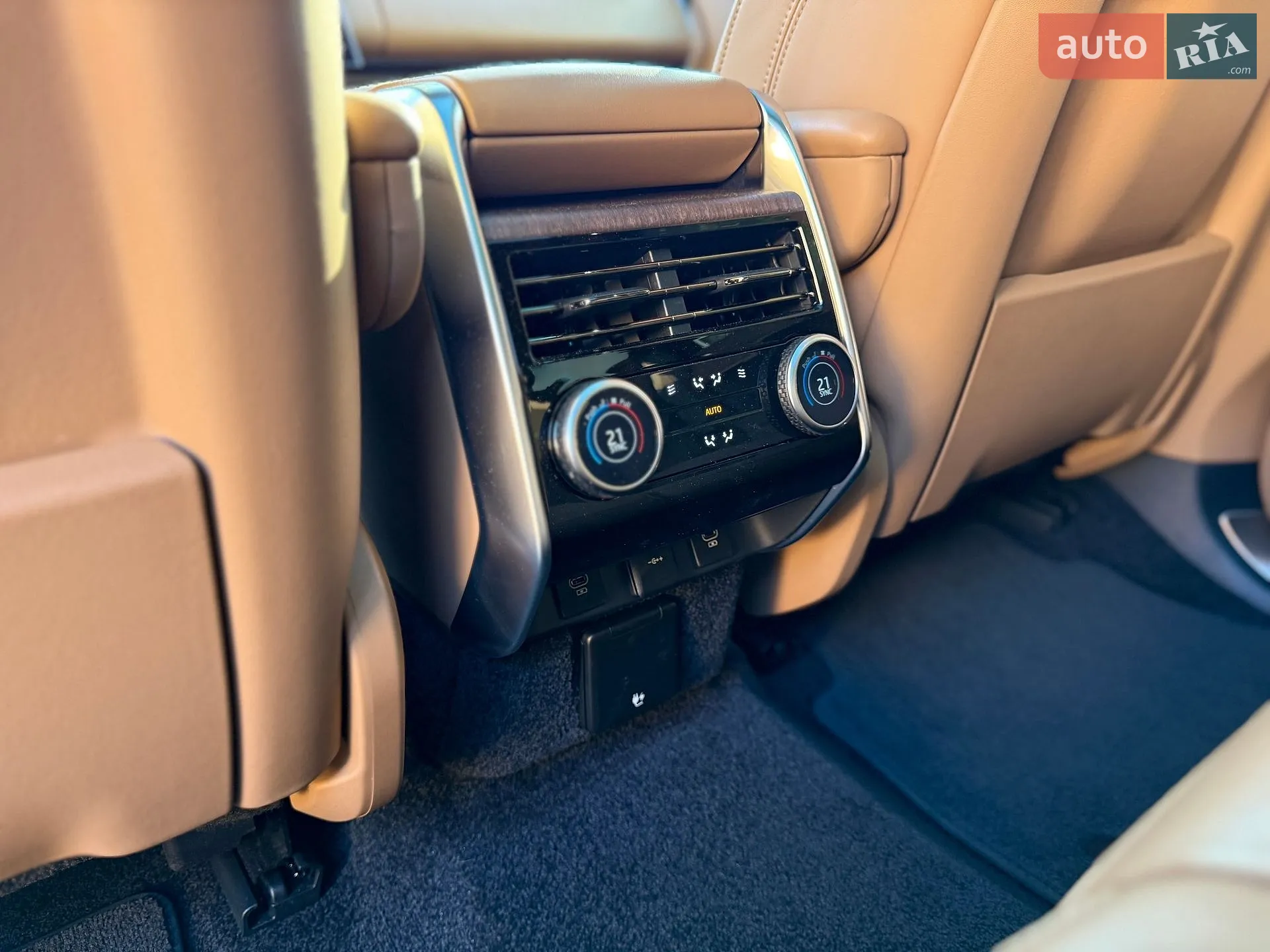 2022 Land Rover Range Rover - мініатюра 104