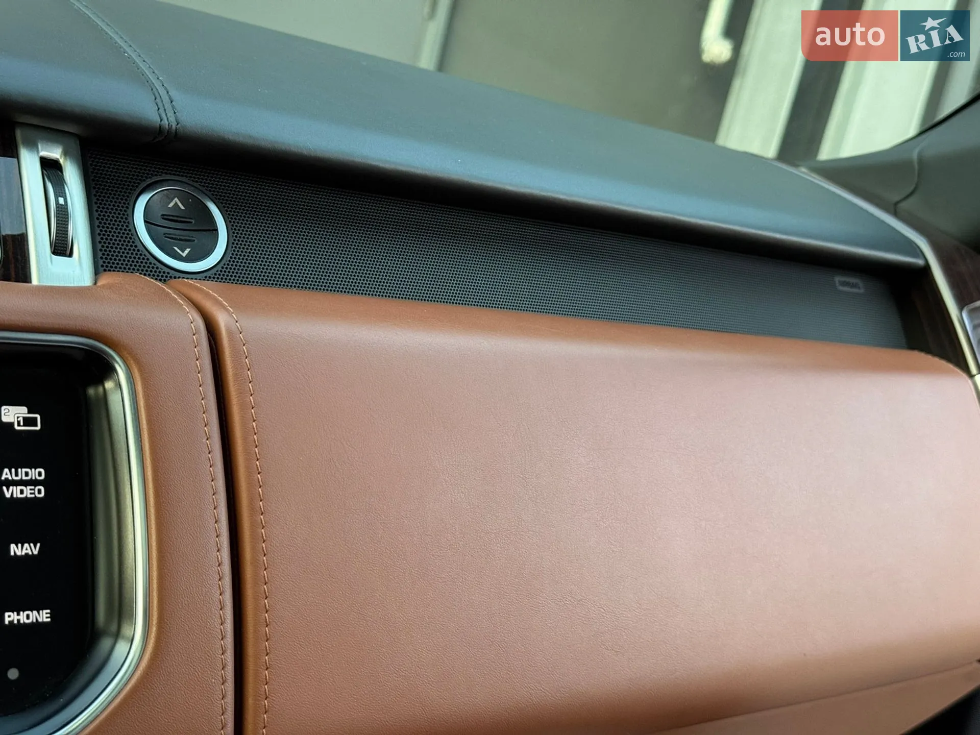 2013 Land Rover Range Rover - мініатюра 93