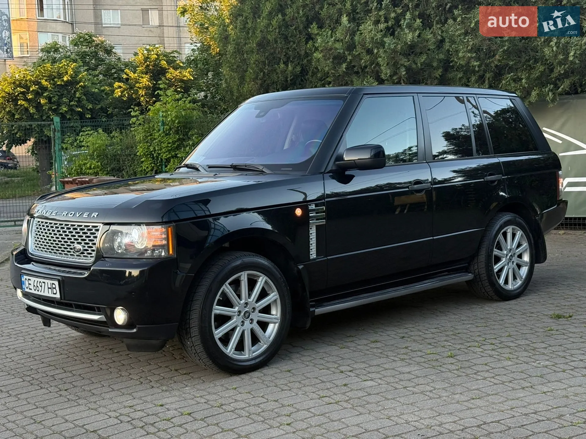 2010 Land Rover Range Rover - мініатюра 3