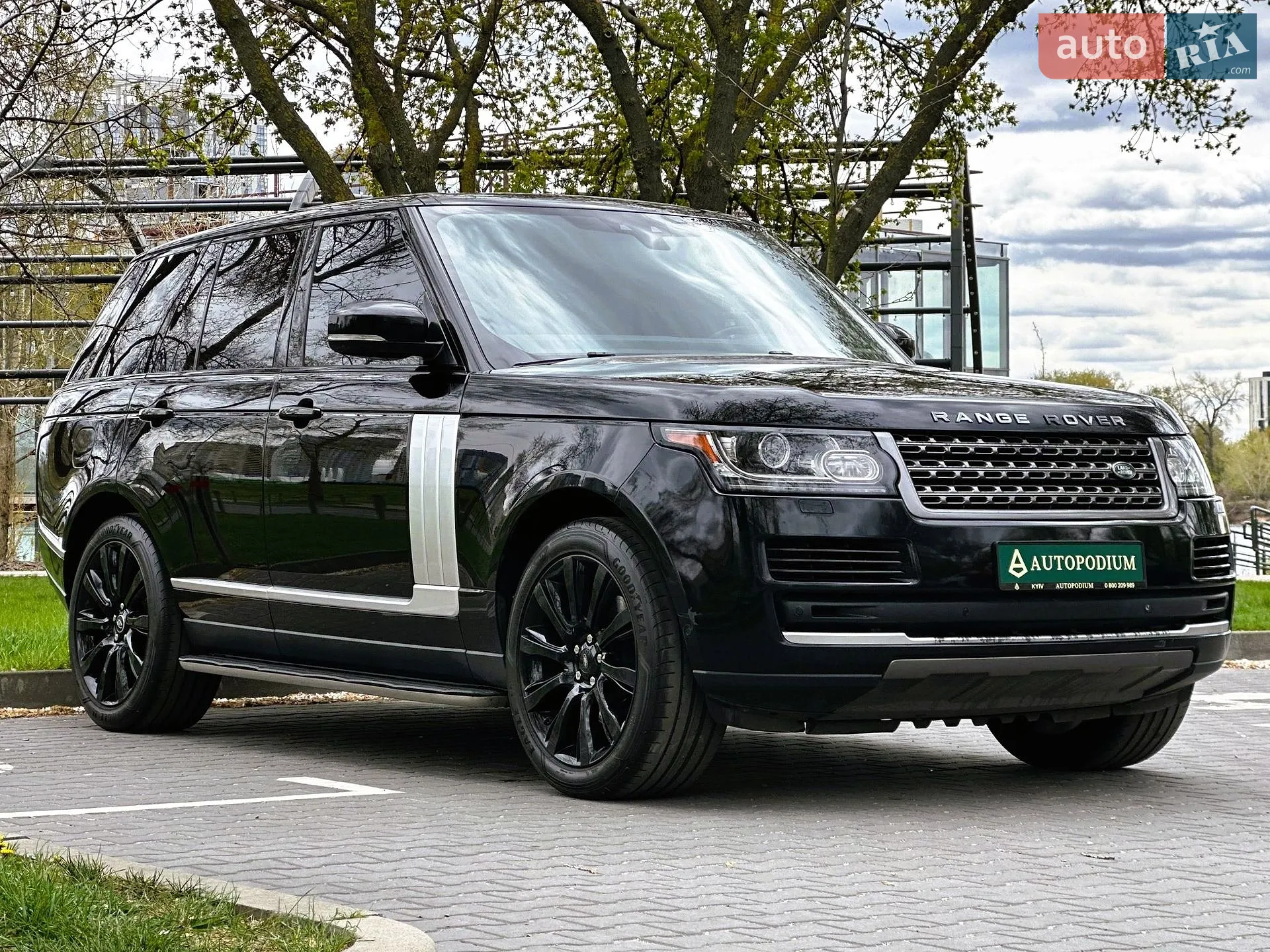 2017 Land Rover Range Rover - мініатюра 5
