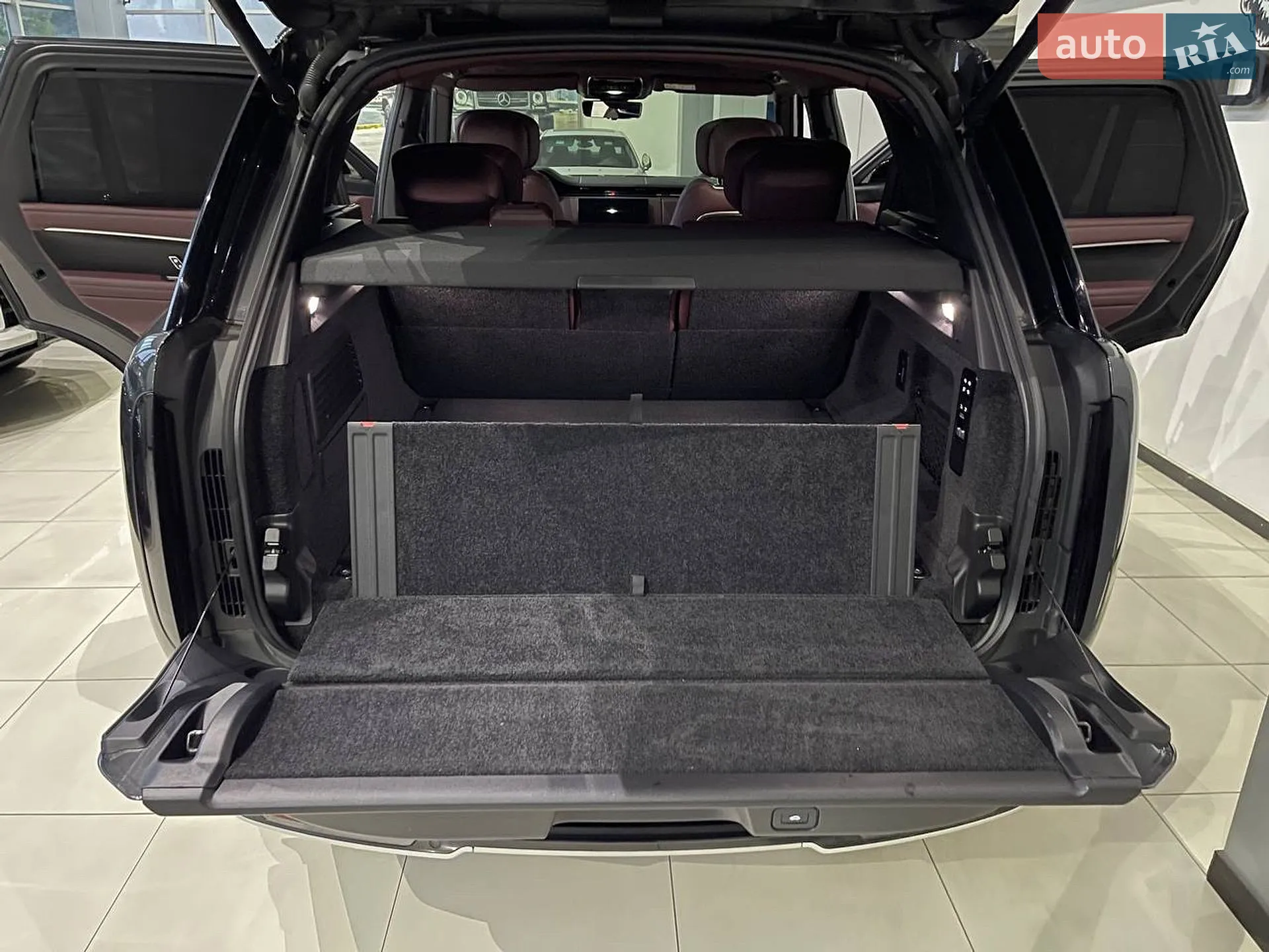 2023 Land Rover Range Rover - мініатюра 36