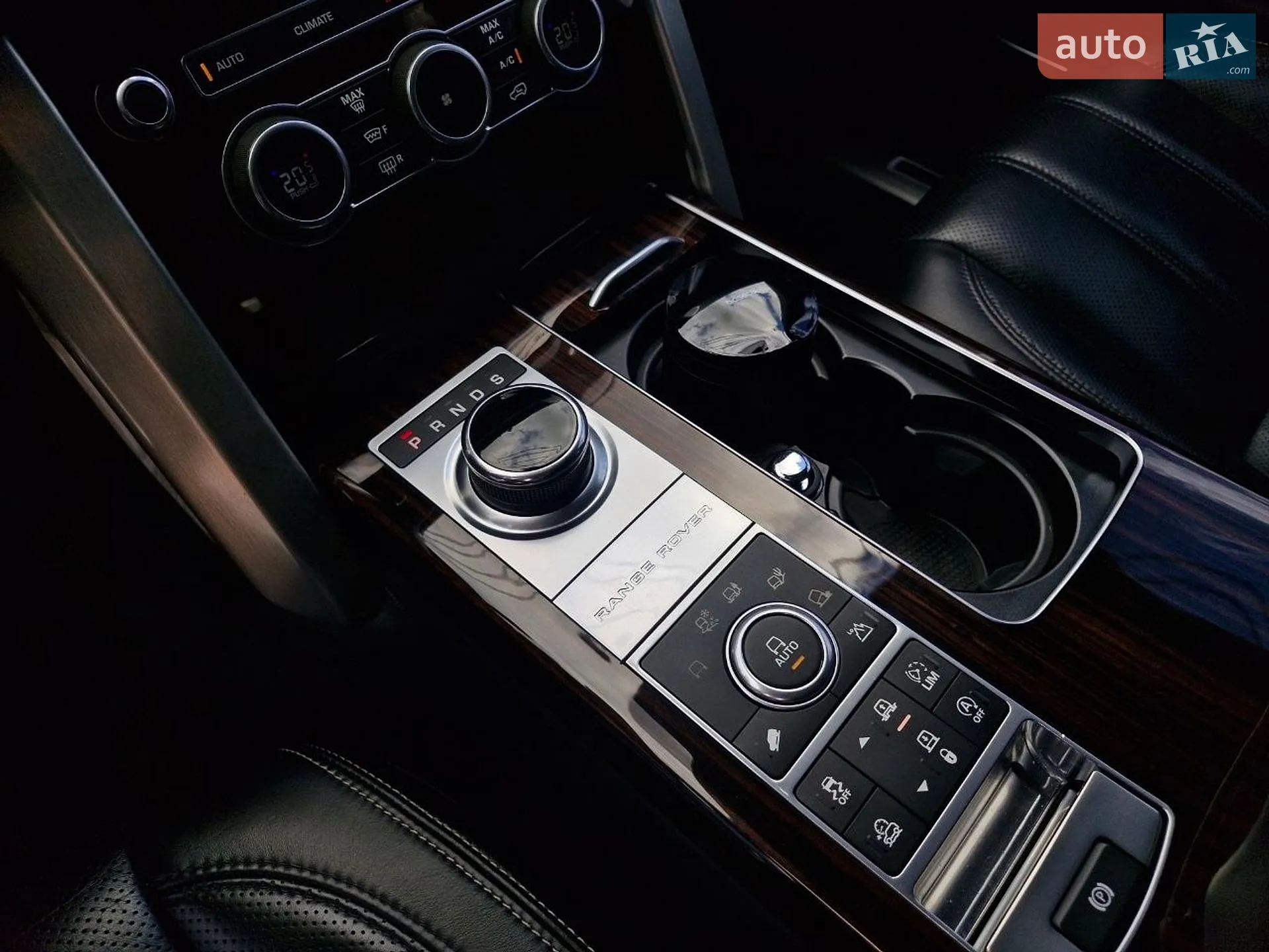 2017 Land Rover Range Rover - мініатюра 19