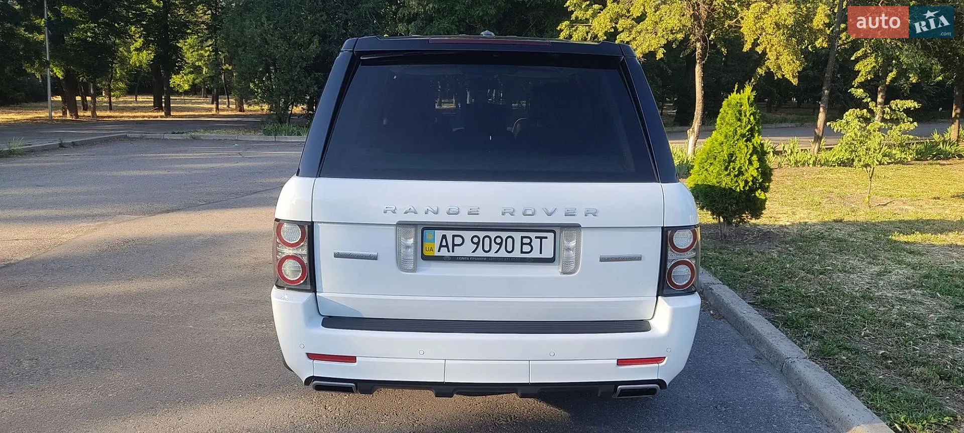 2011 Land Rover Range Rover - мініатюра 13