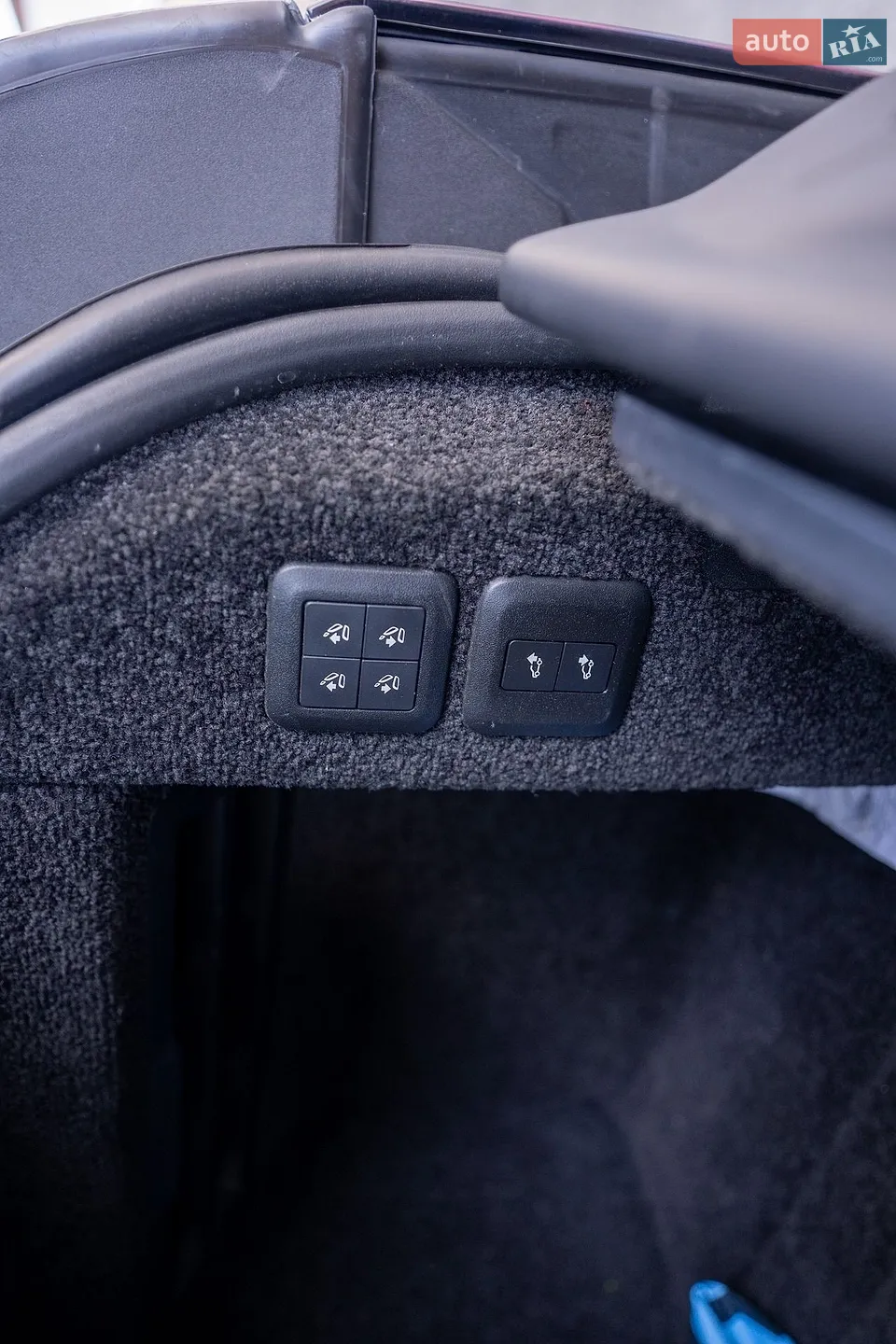 2018 Land Rover Range Rover - мініатюра 31