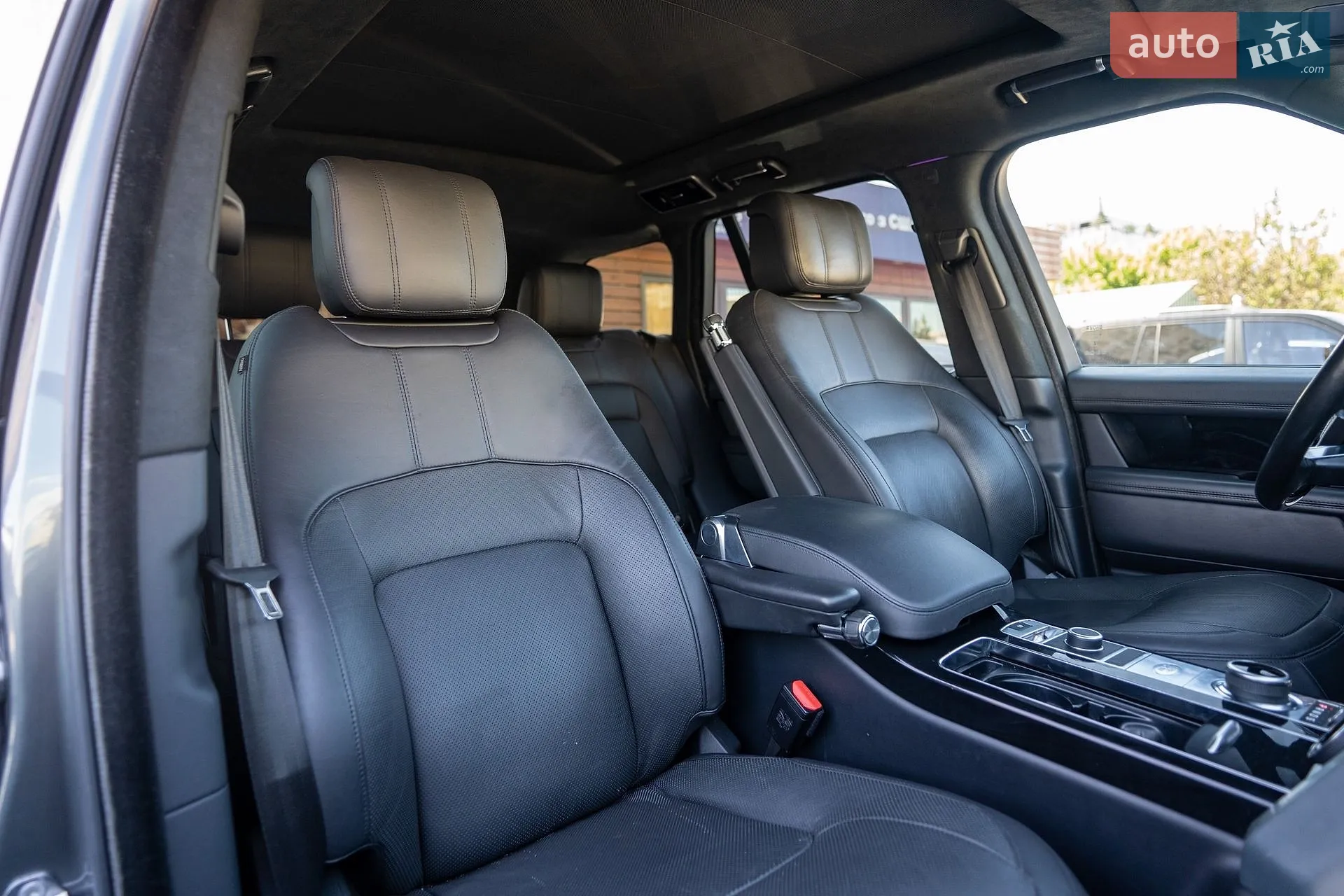 2018 Land Rover Range Rover - мініатюра 35