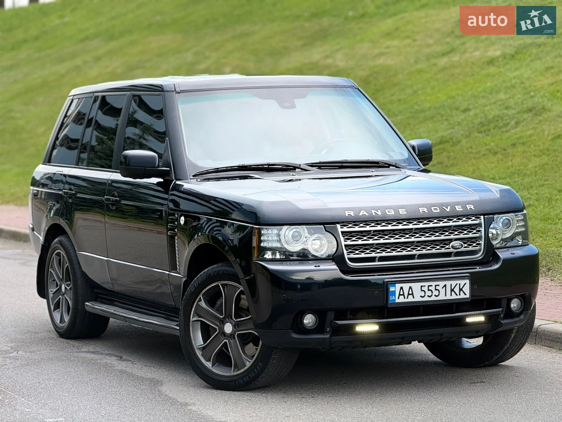 2011 Land Rover Range Rover - мініатюра 29