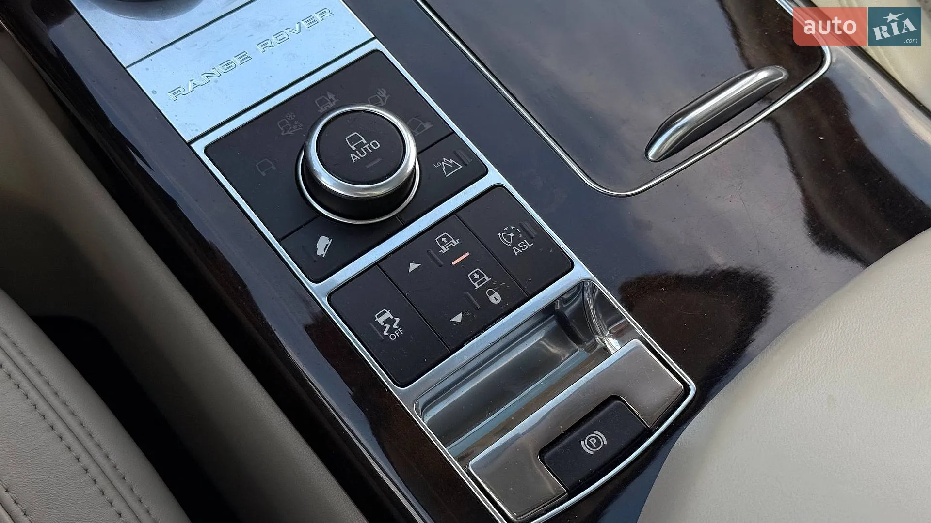 2013 Land Rover Range Rover - мініатюра 39
