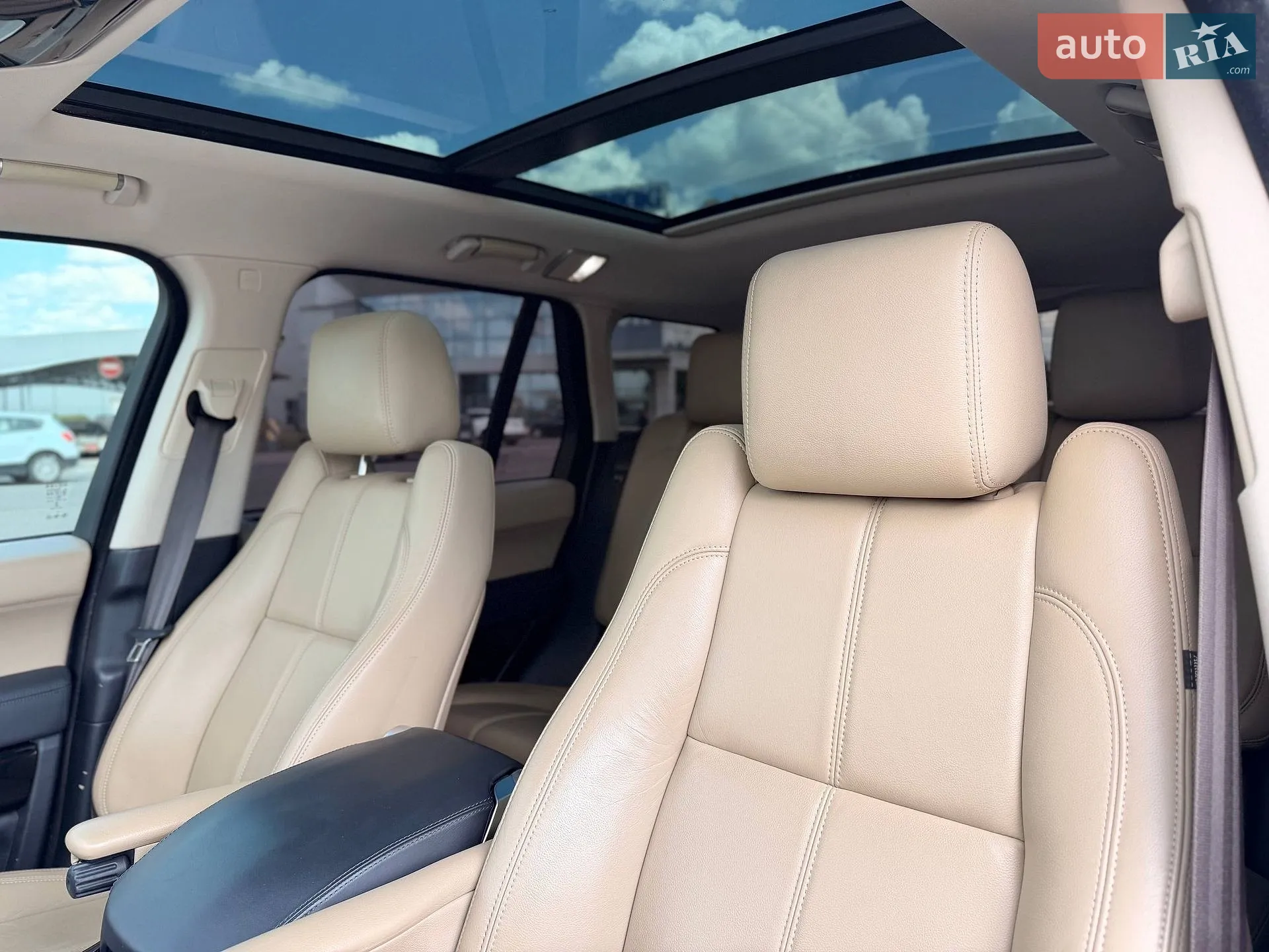 2016 Land Rover Range Rover - мініатюра 38