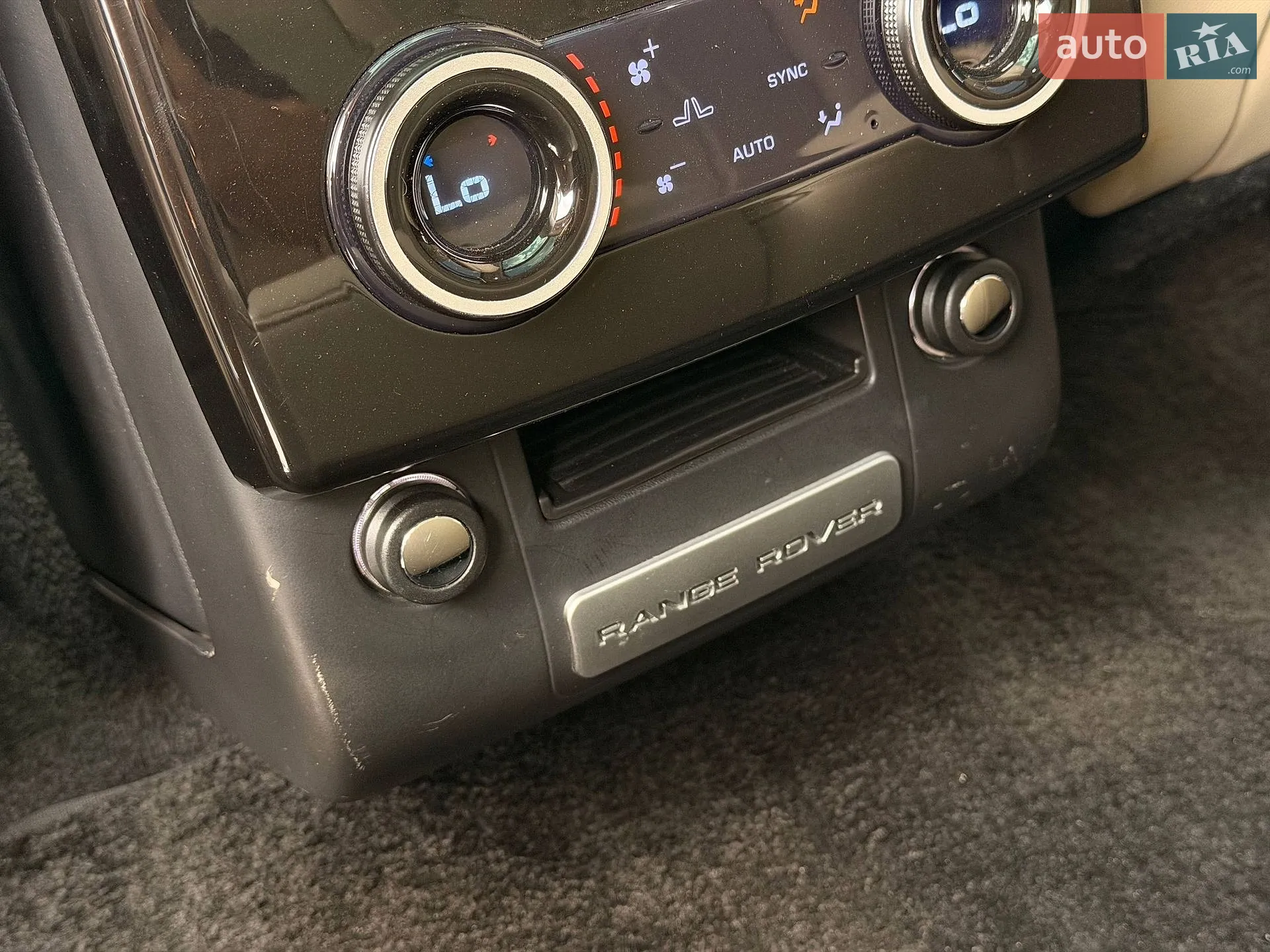 2016 Land Rover Range Rover - мініатюра 58