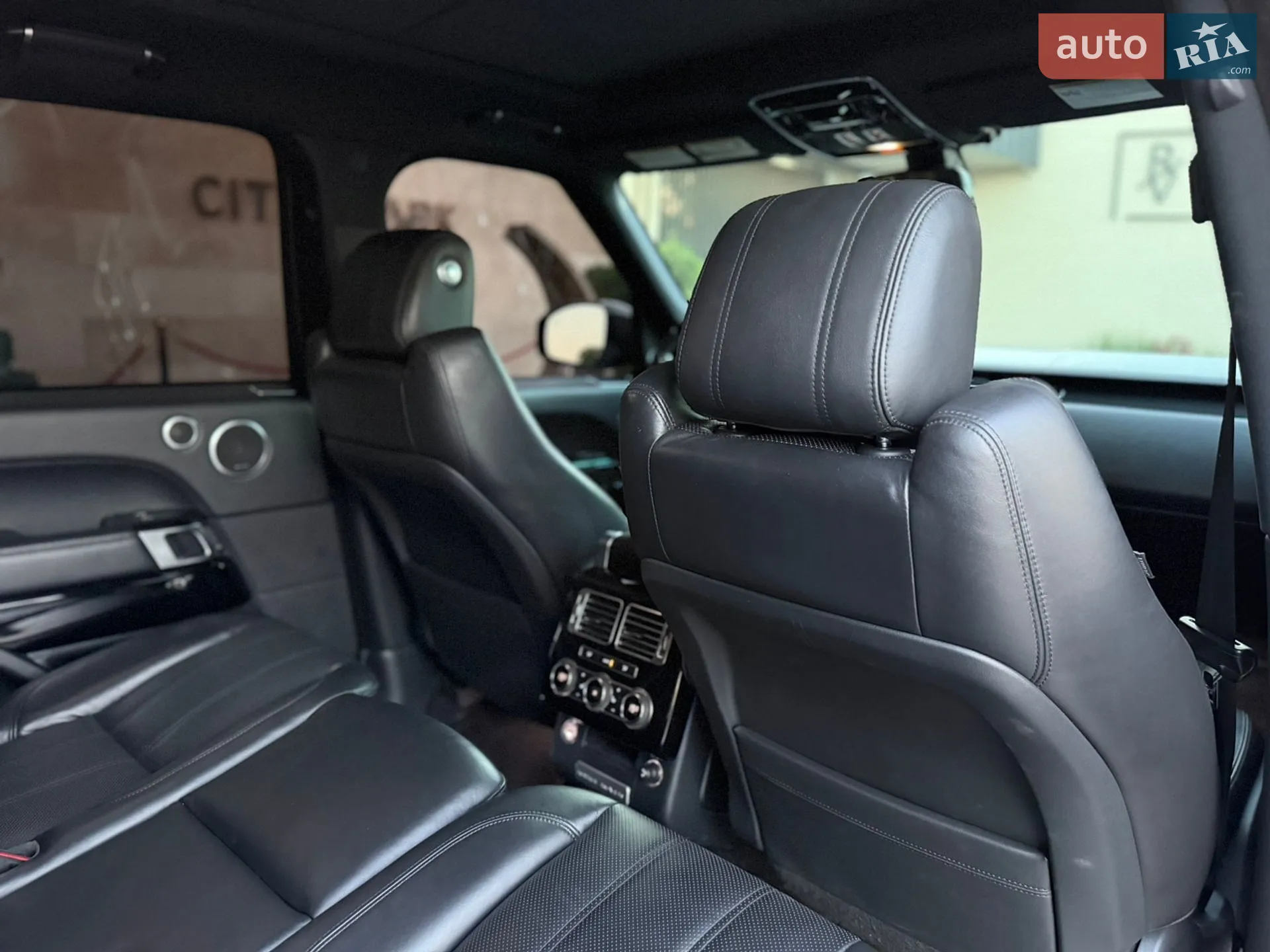 2014 Land Rover Range Rover - мініатюра 35