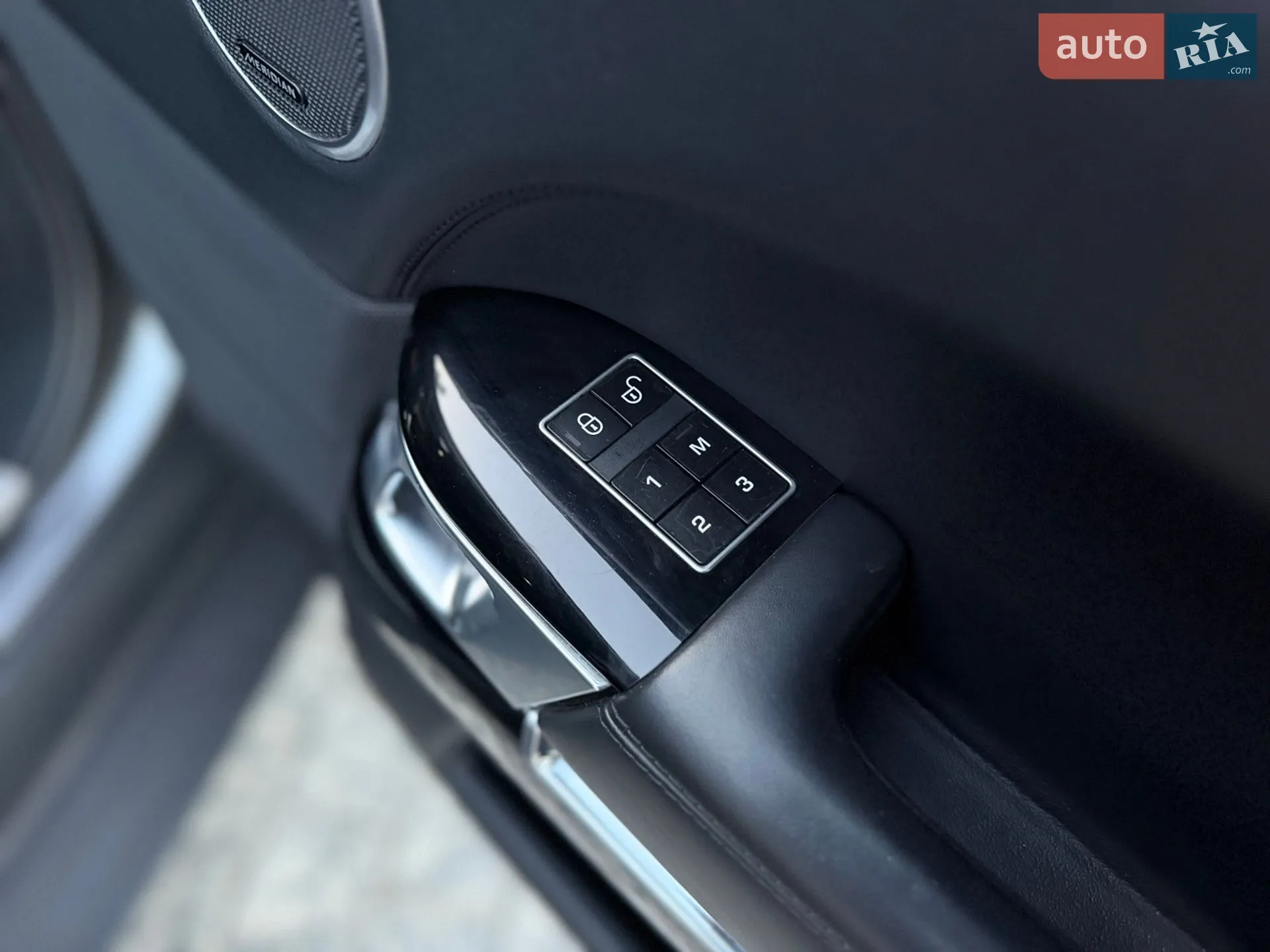 2014 Land Rover Range Rover - мініатюра 41