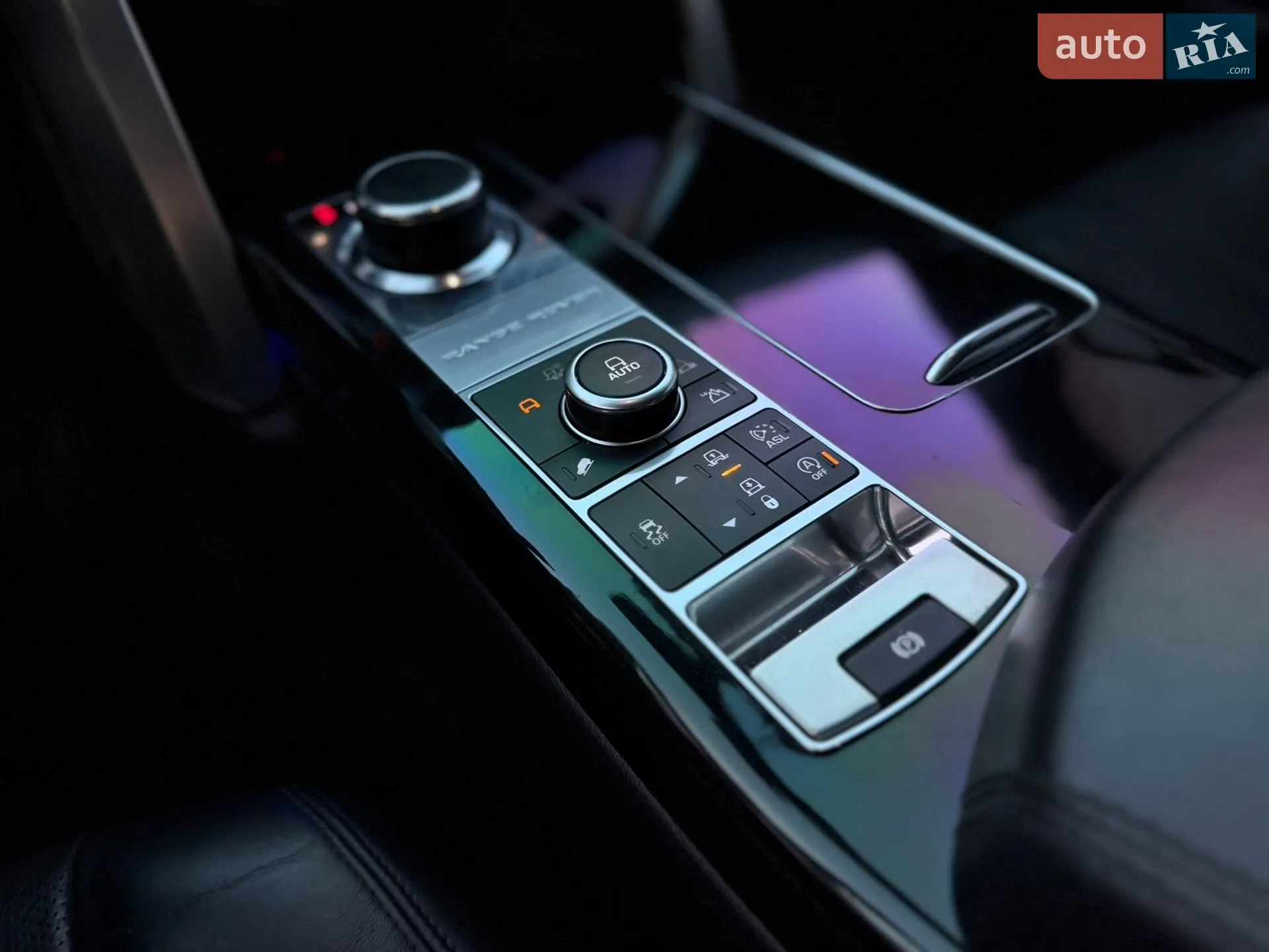 2014 Land Rover Range Rover - мініатюра 46