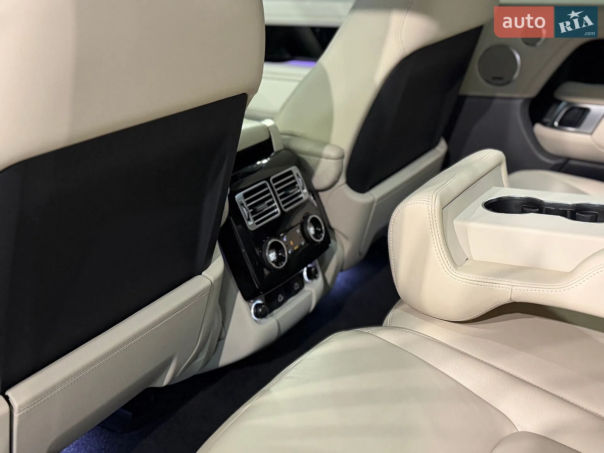 2021 Land Rover Range Rover - мініатюра 19