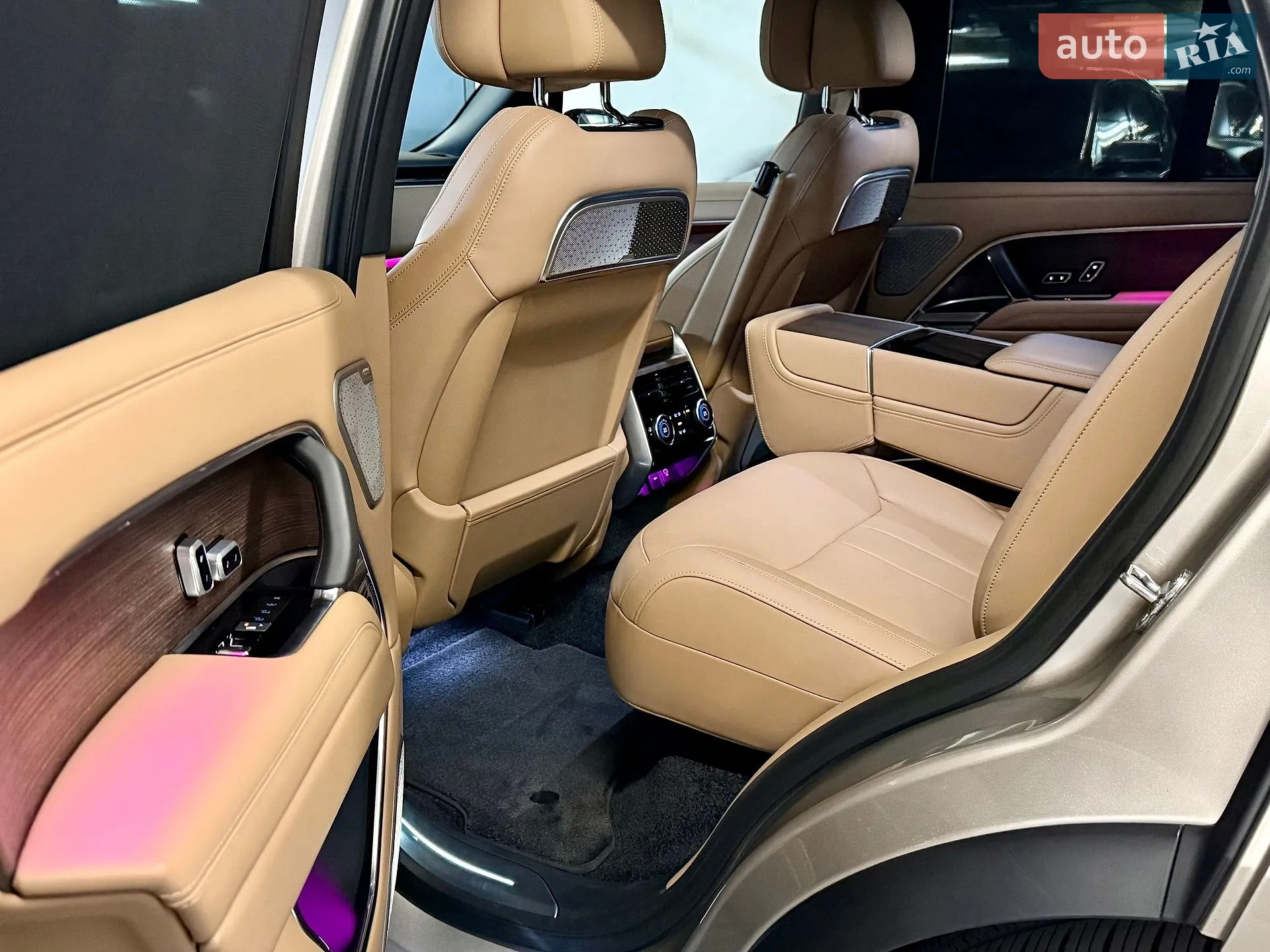 2025 Land Rover Range Rover - мініатюра 77
