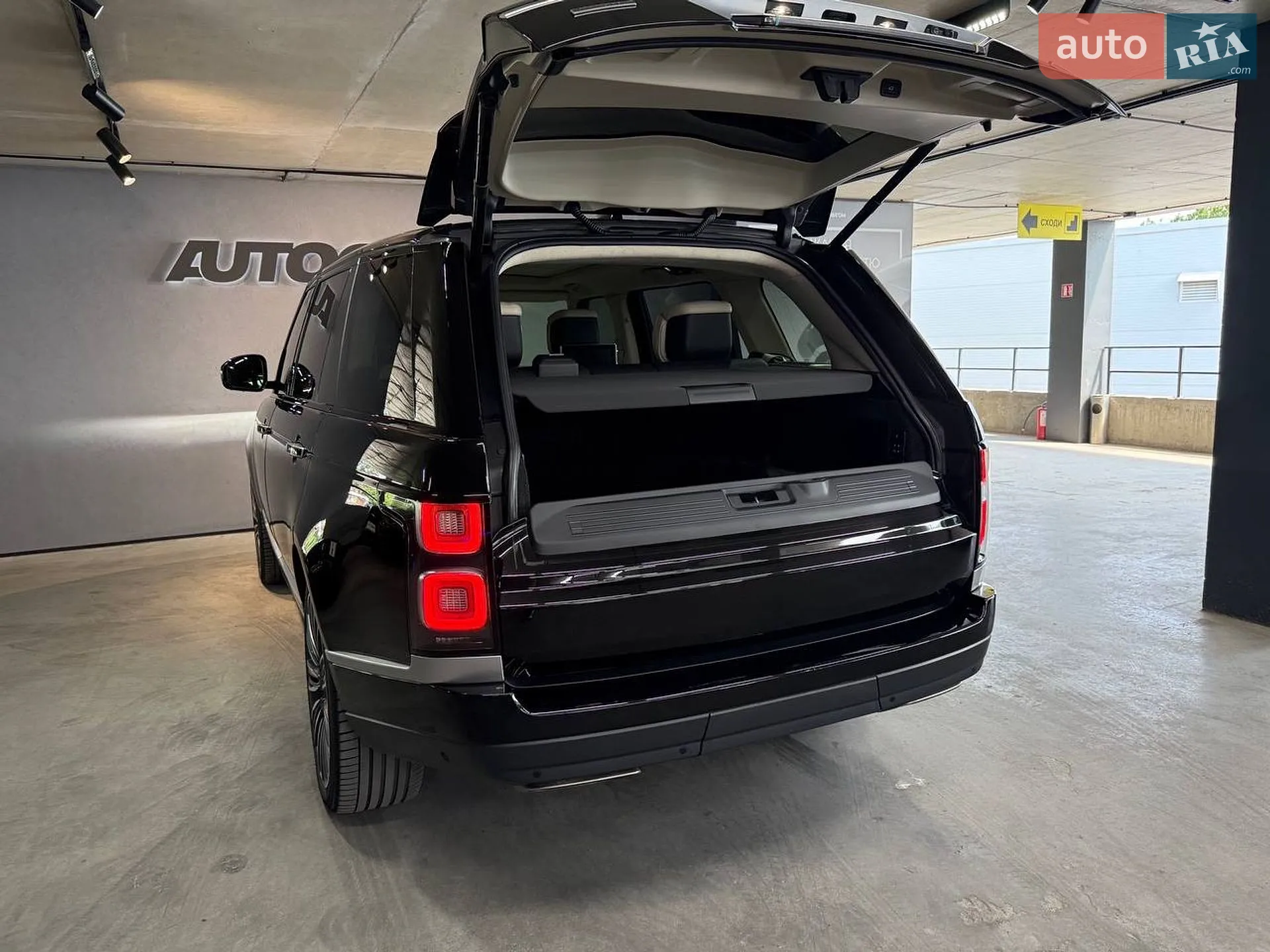 2019 Land Rover Range Rover - мініатюра 22