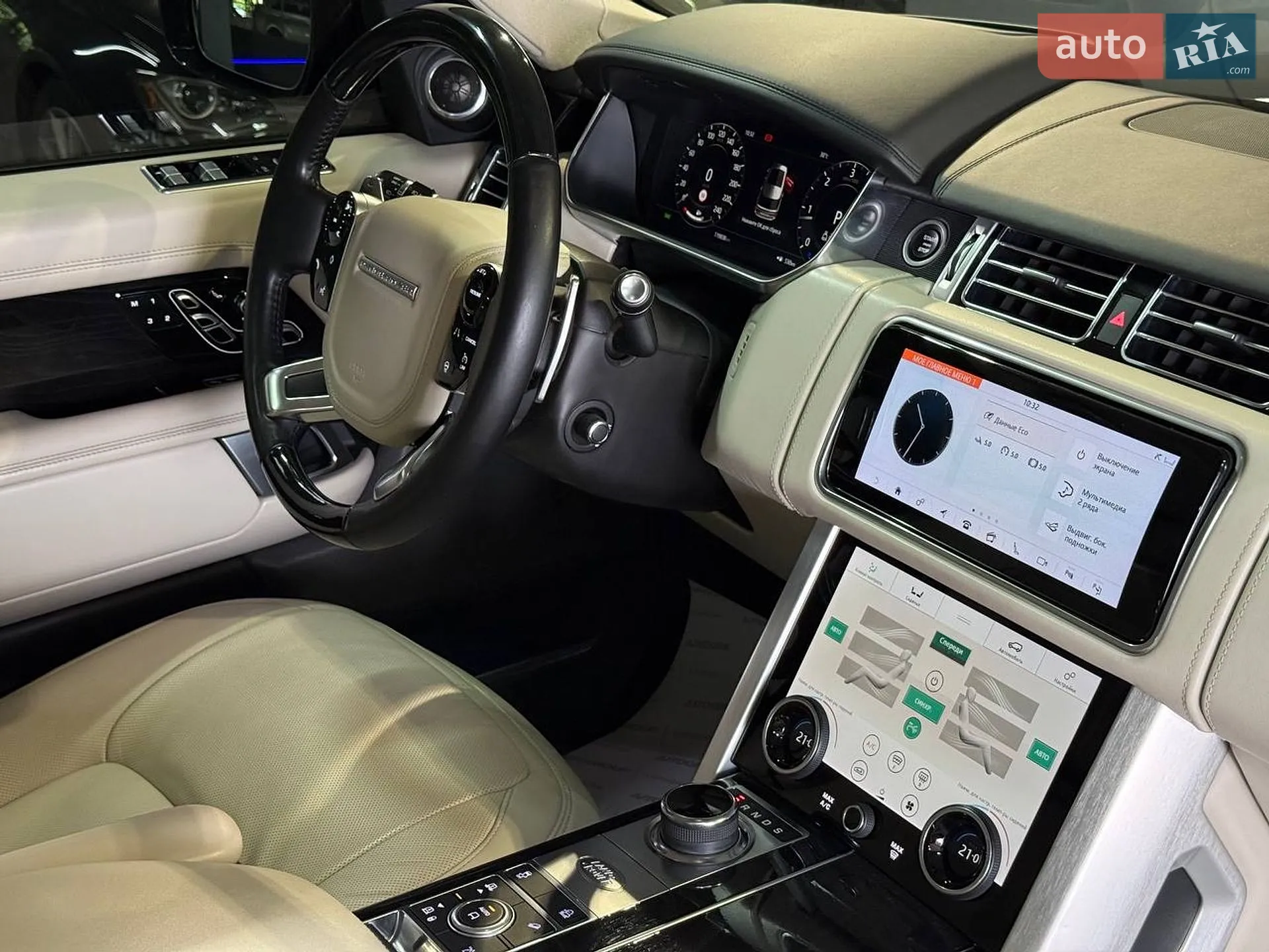 2019 Land Rover Range Rover - мініатюра 31