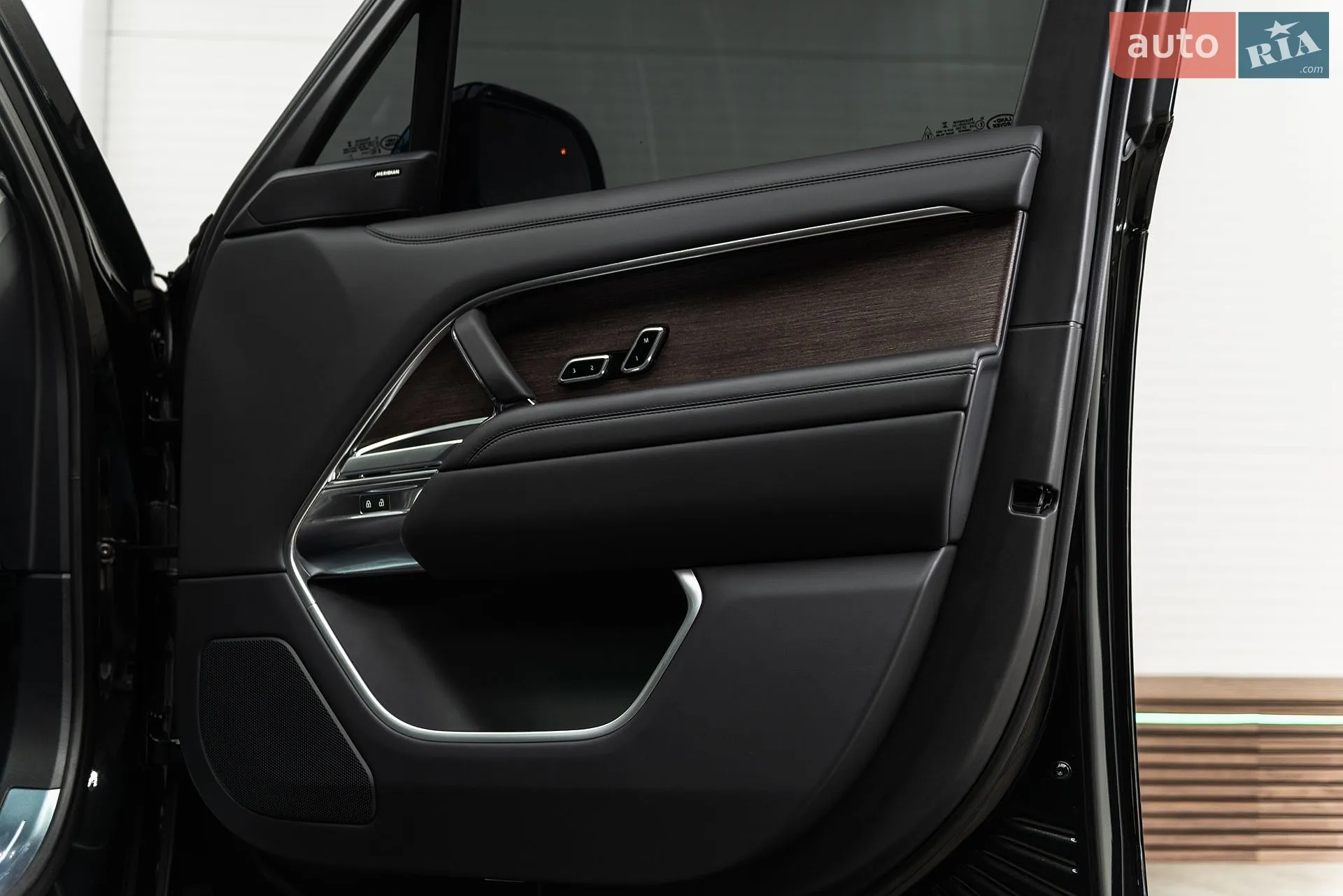 2022 Land Rover Range Rover - мініатюра 34