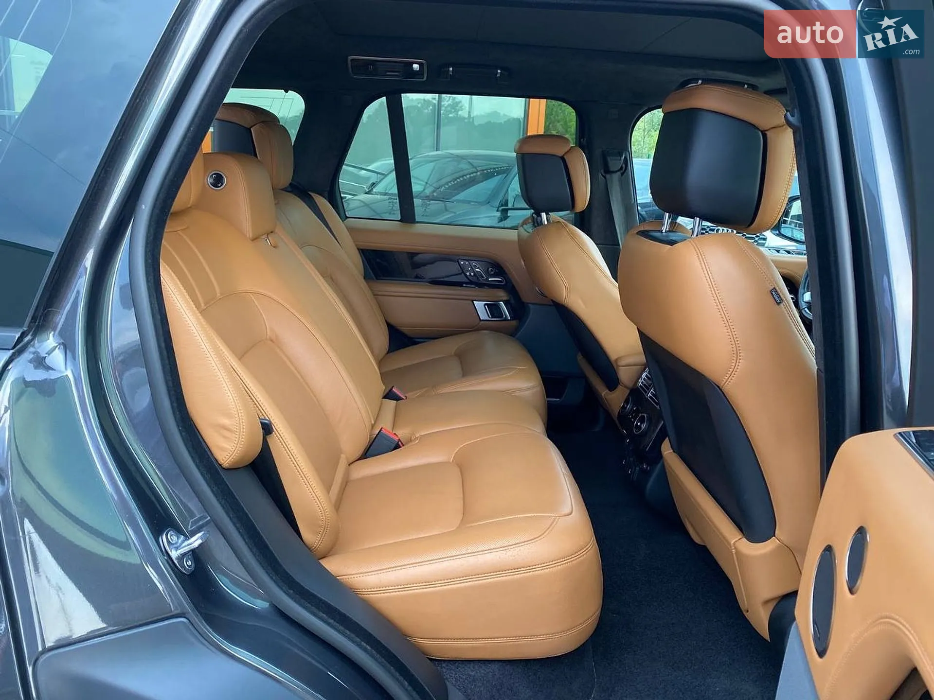 2020 Land Rover Range Rover - мініатюра 27
