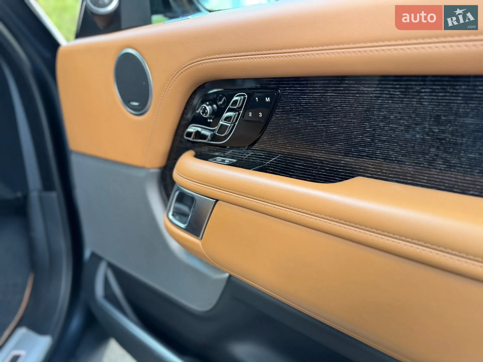 2019 Land Rover Range Rover - мініатюра 45