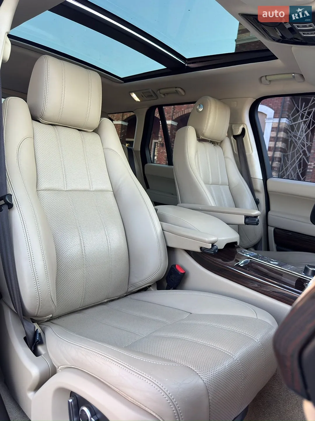 2015 Land Rover Range Rover - мініатюра 32
