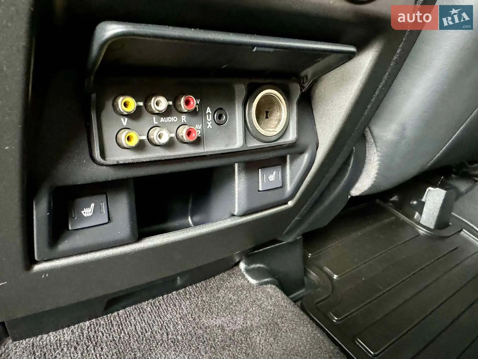 2011 Land Rover Range Rover Sport - мініатюра 34