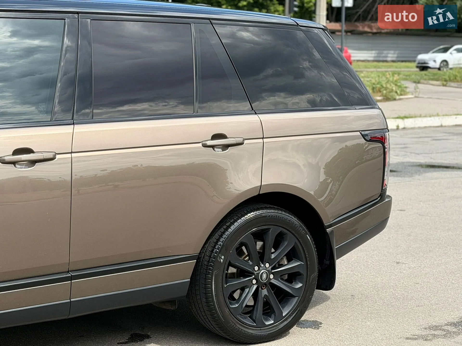 2014 Land Rover Range Rover - мініатюра 29