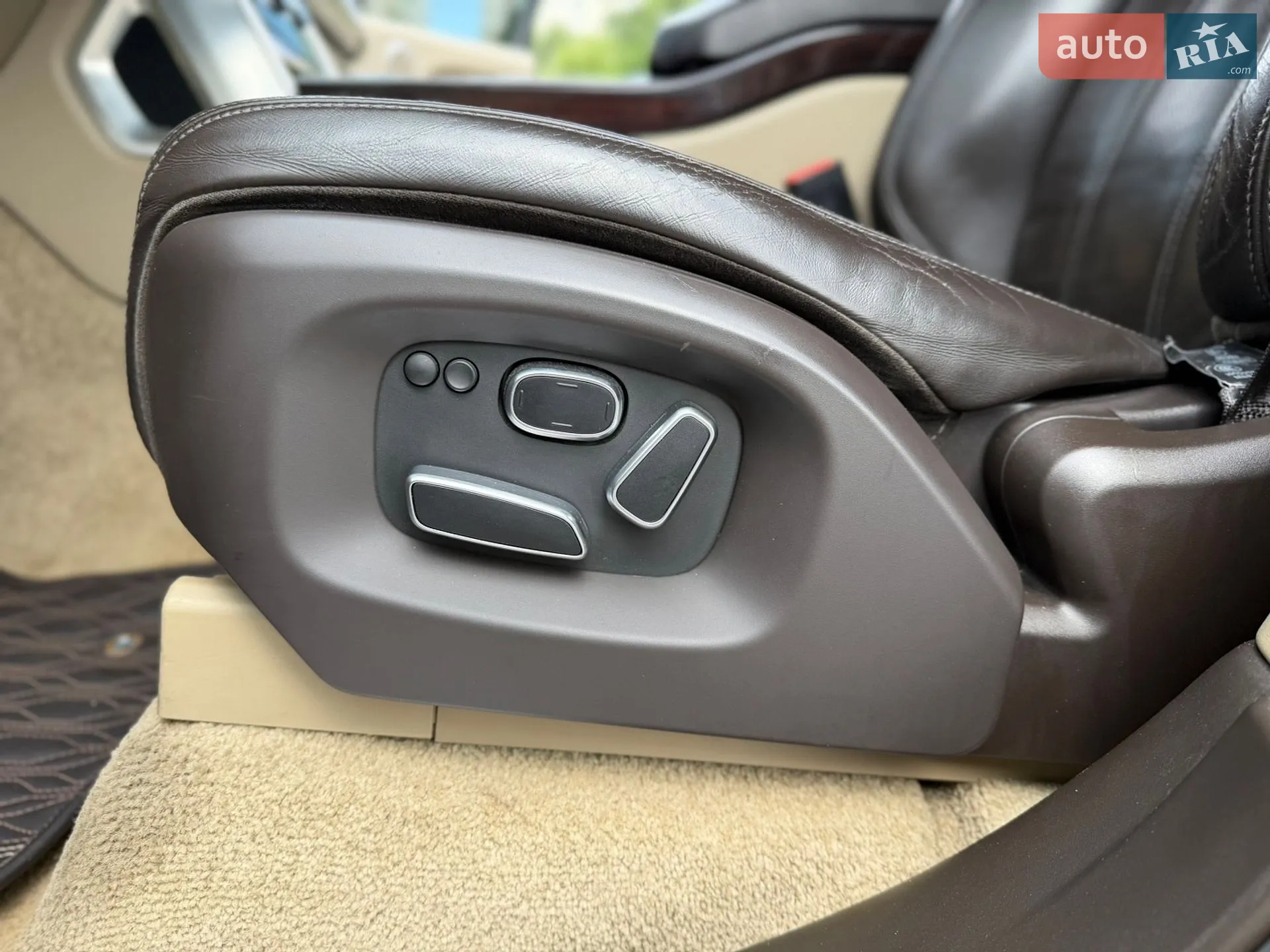 2014 Land Rover Range Rover - мініатюра 48
