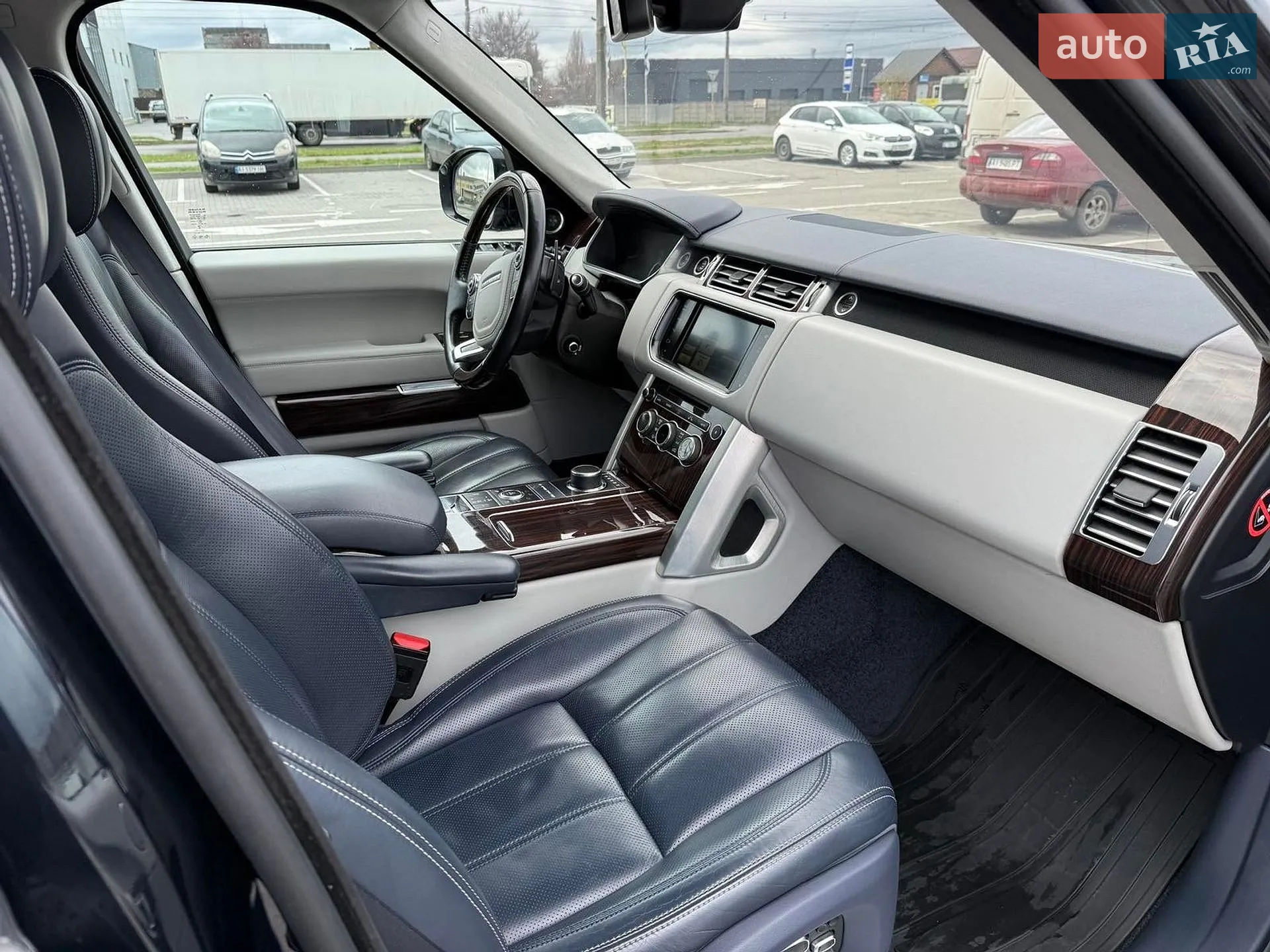 2015 Land Rover Range Rover - мініатюра 9
