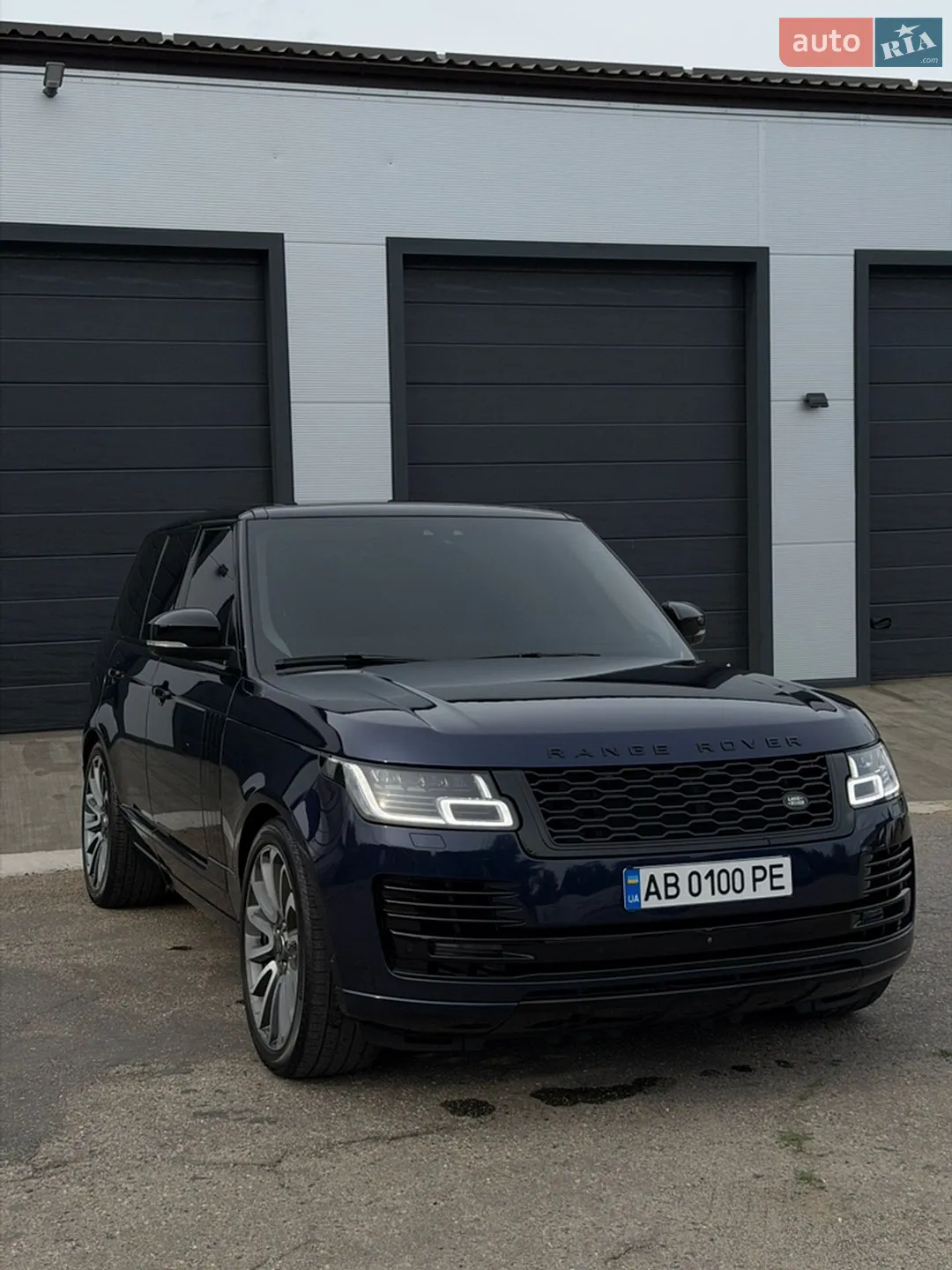 2018 Land Rover Range Rover - мініатюра 2