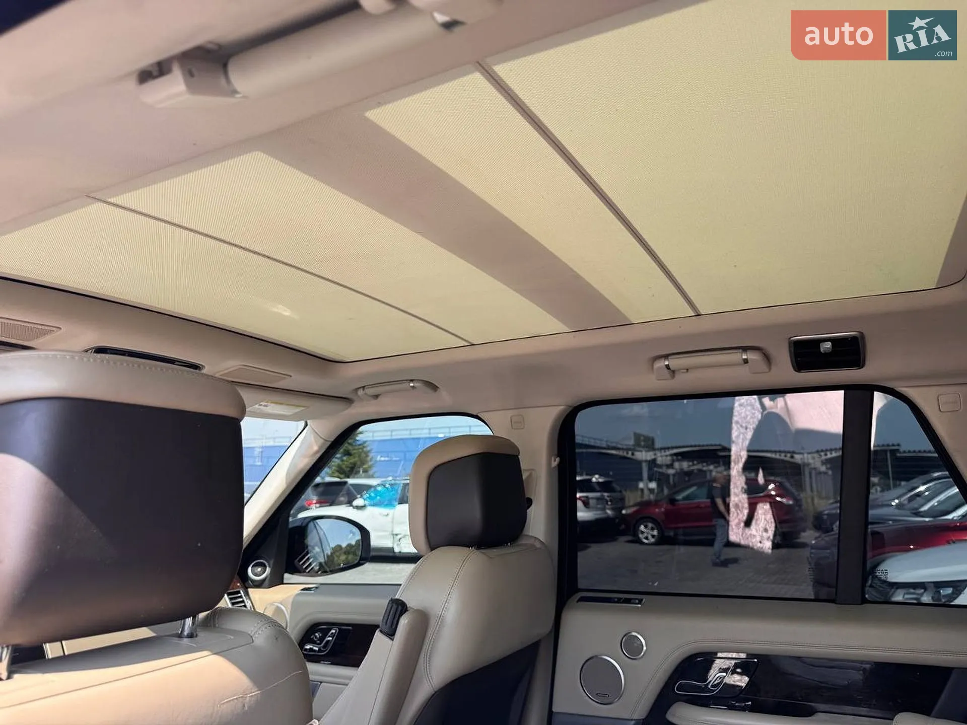 2019 Land Rover Range Rover - мініатюра 29