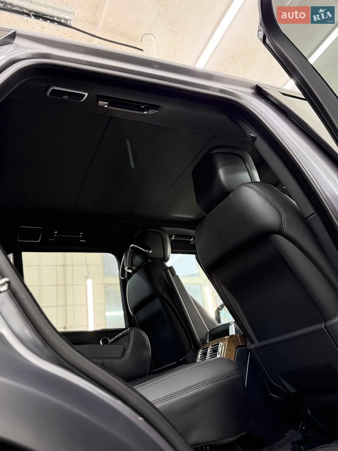 2019 Land Rover Range Rover - мініатюра 28