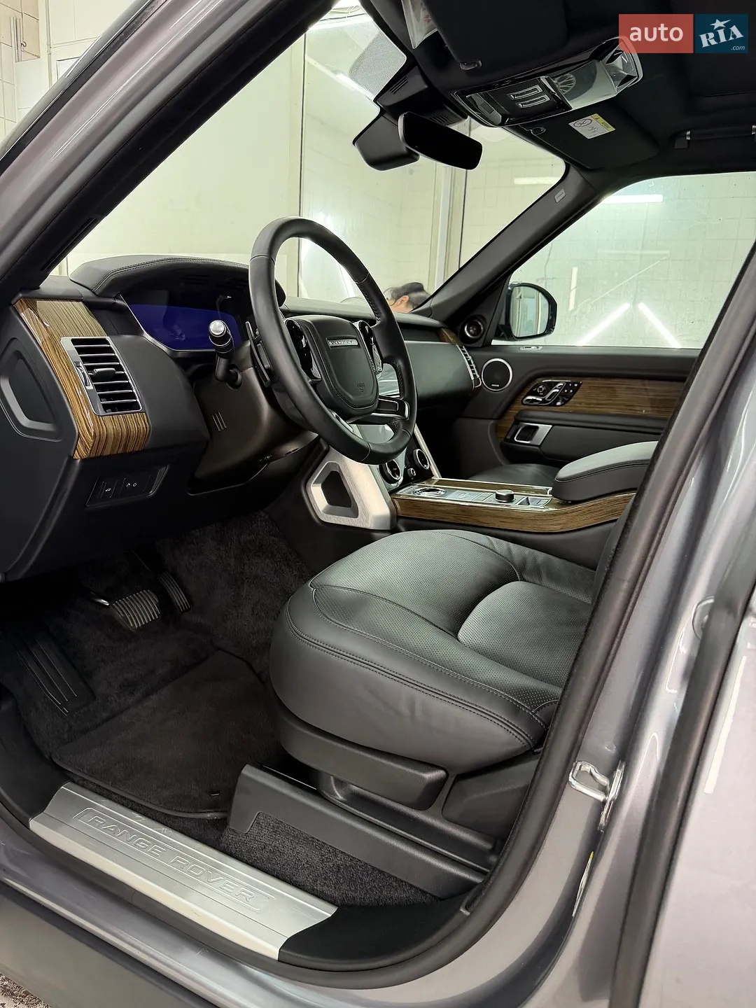 2019 Land Rover Range Rover - мініатюра 53