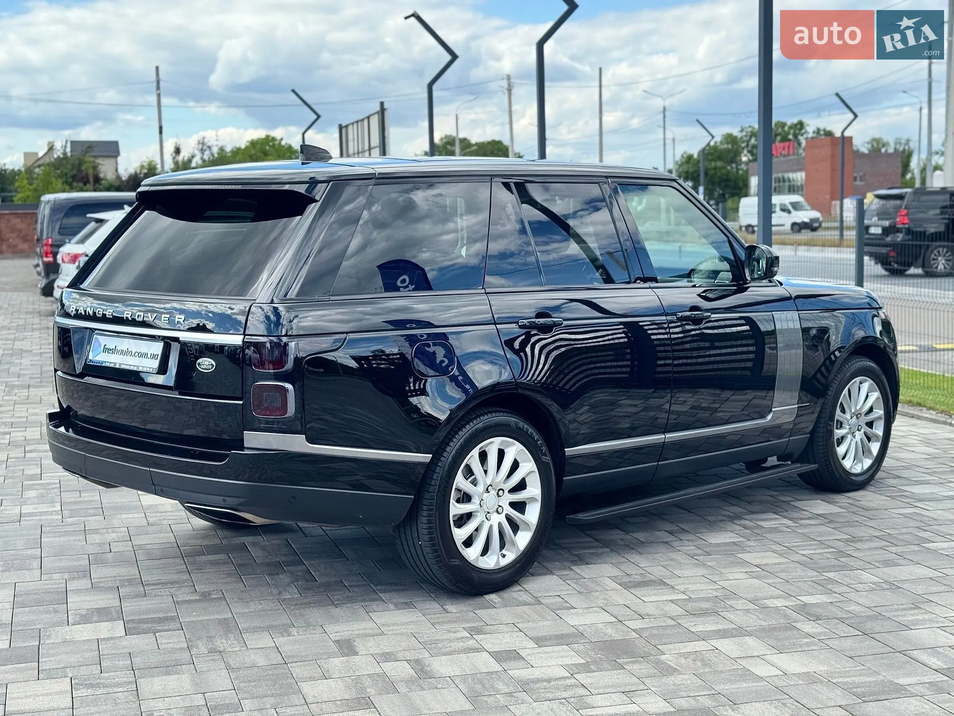 2018 Land Rover Range Rover - мініатюра 3