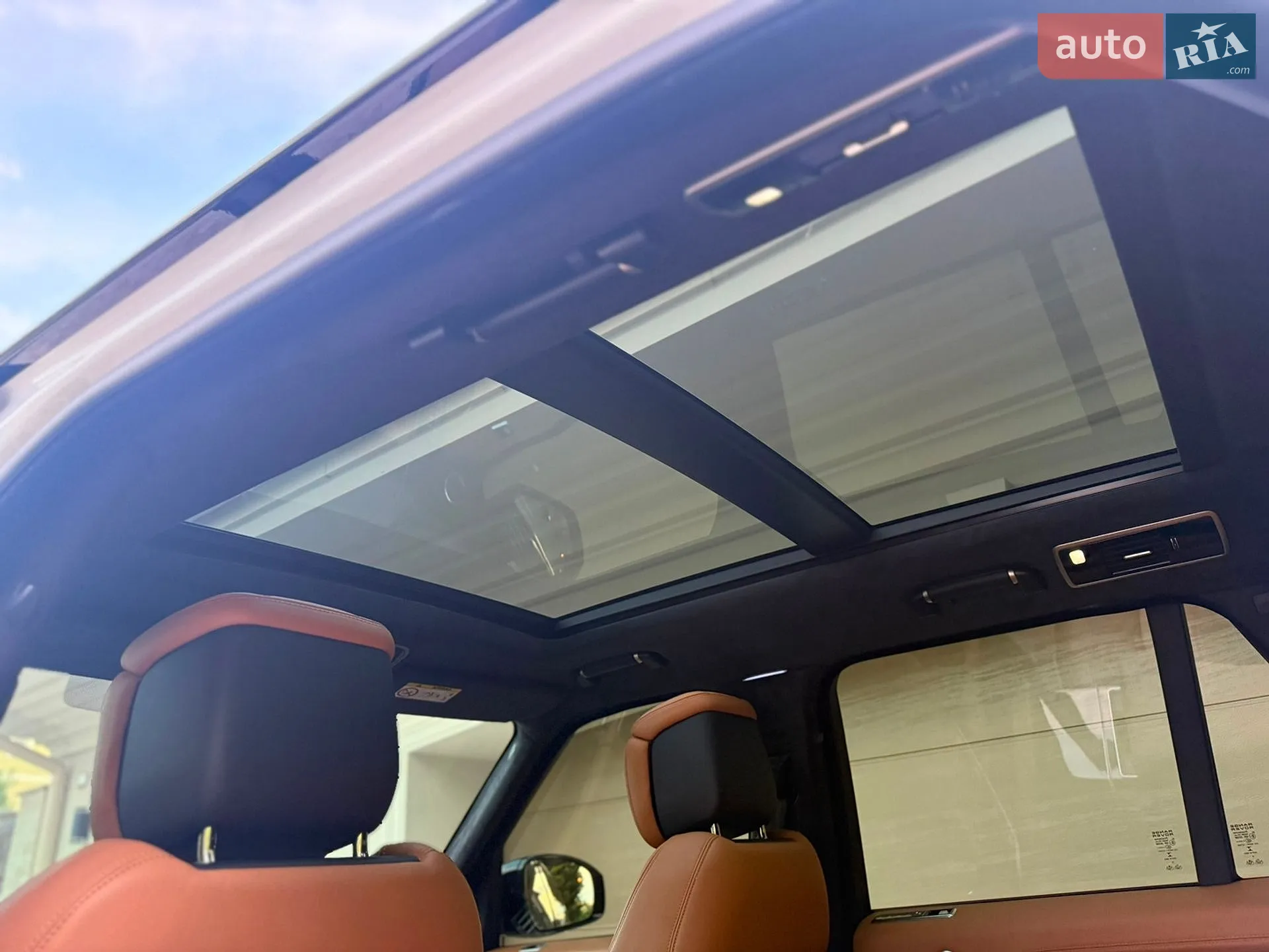 2018 Land Rover Range Rover - мініатюра 23