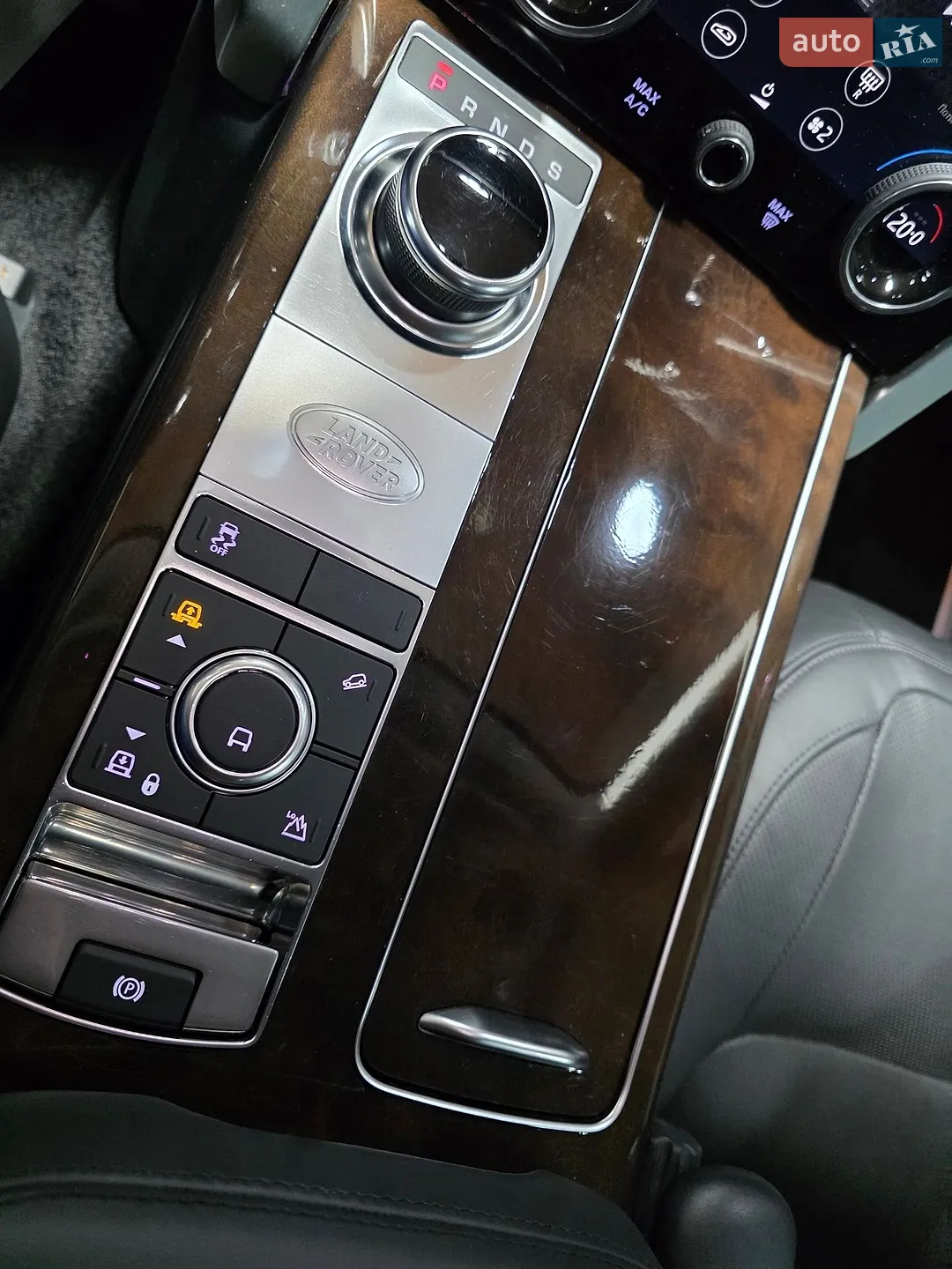 2019 Land Rover Range Rover - мініатюра 39