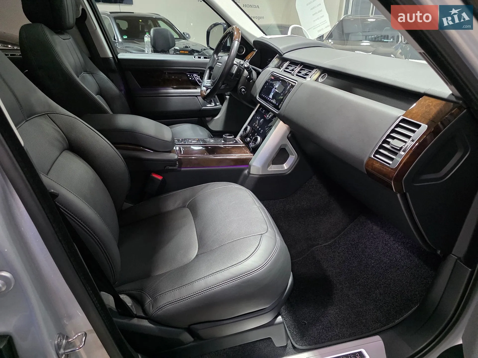 2019 Land Rover Range Rover - мініатюра 52