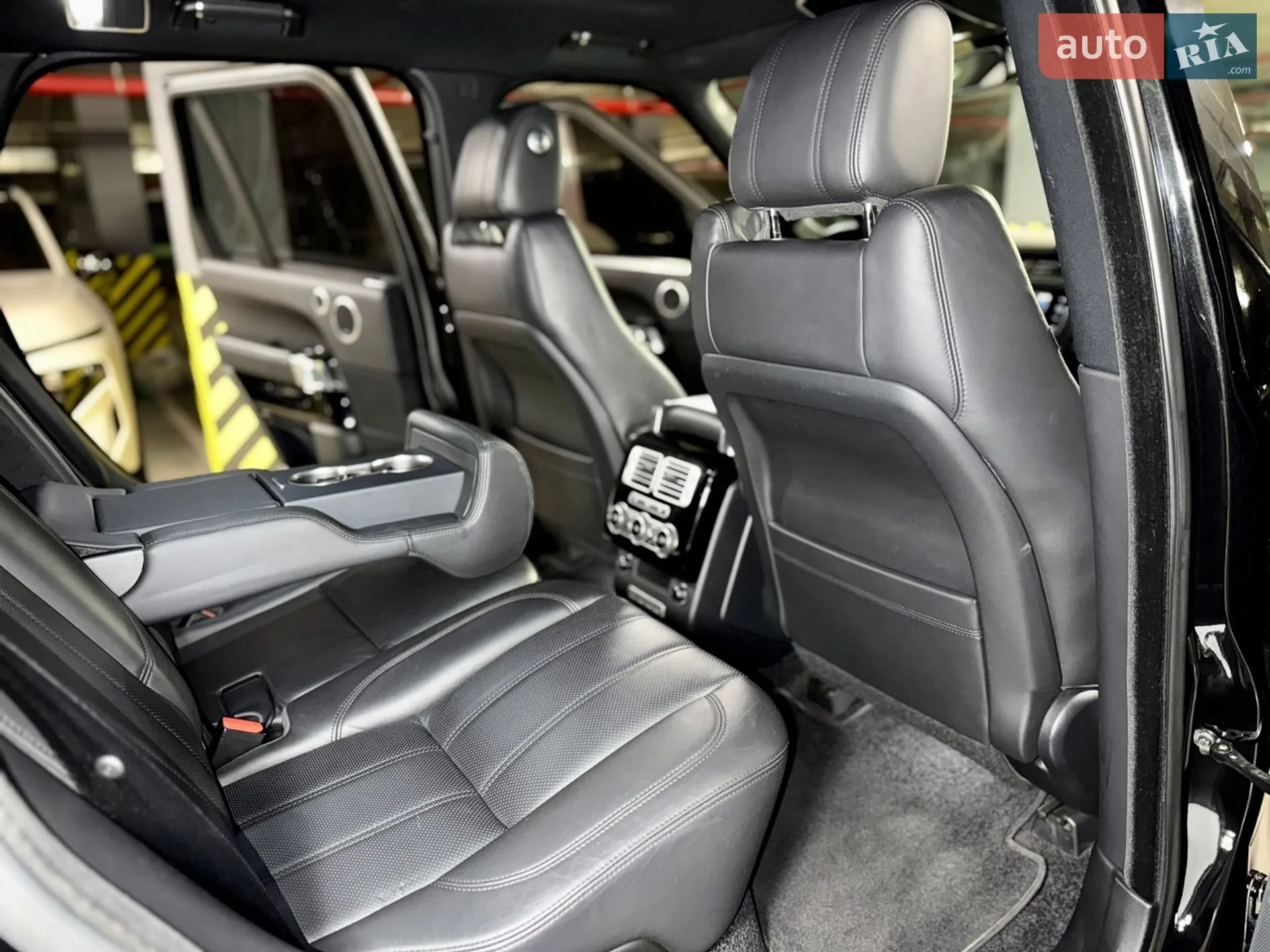 2013 Land Rover Range Rover - мініатюра 31