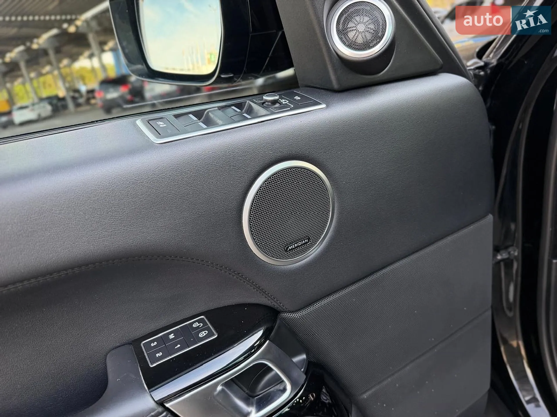 2016 Land Rover Range Rover - мініатюра 51