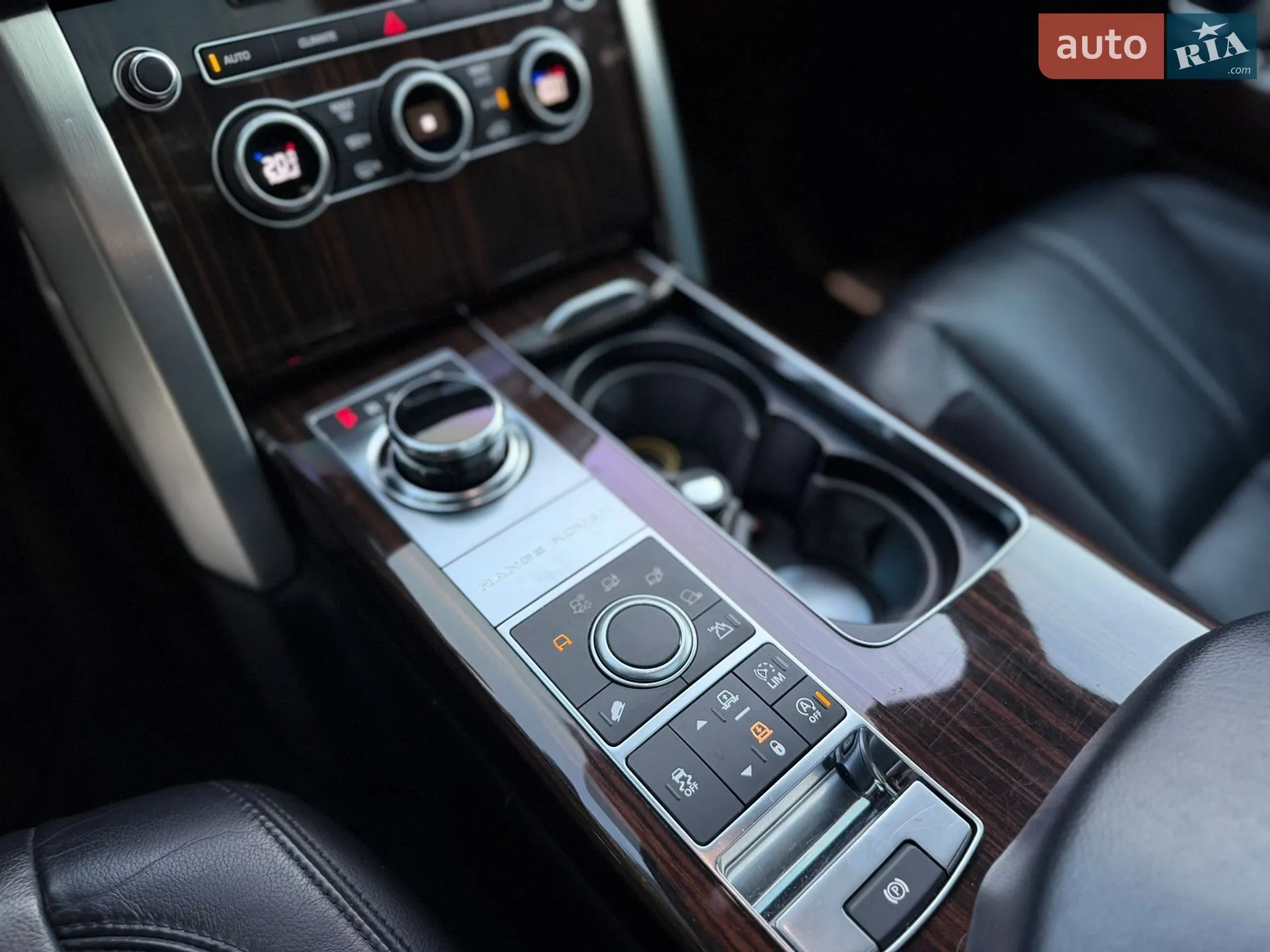 2017 Land Rover Range Rover - мініатюра 27